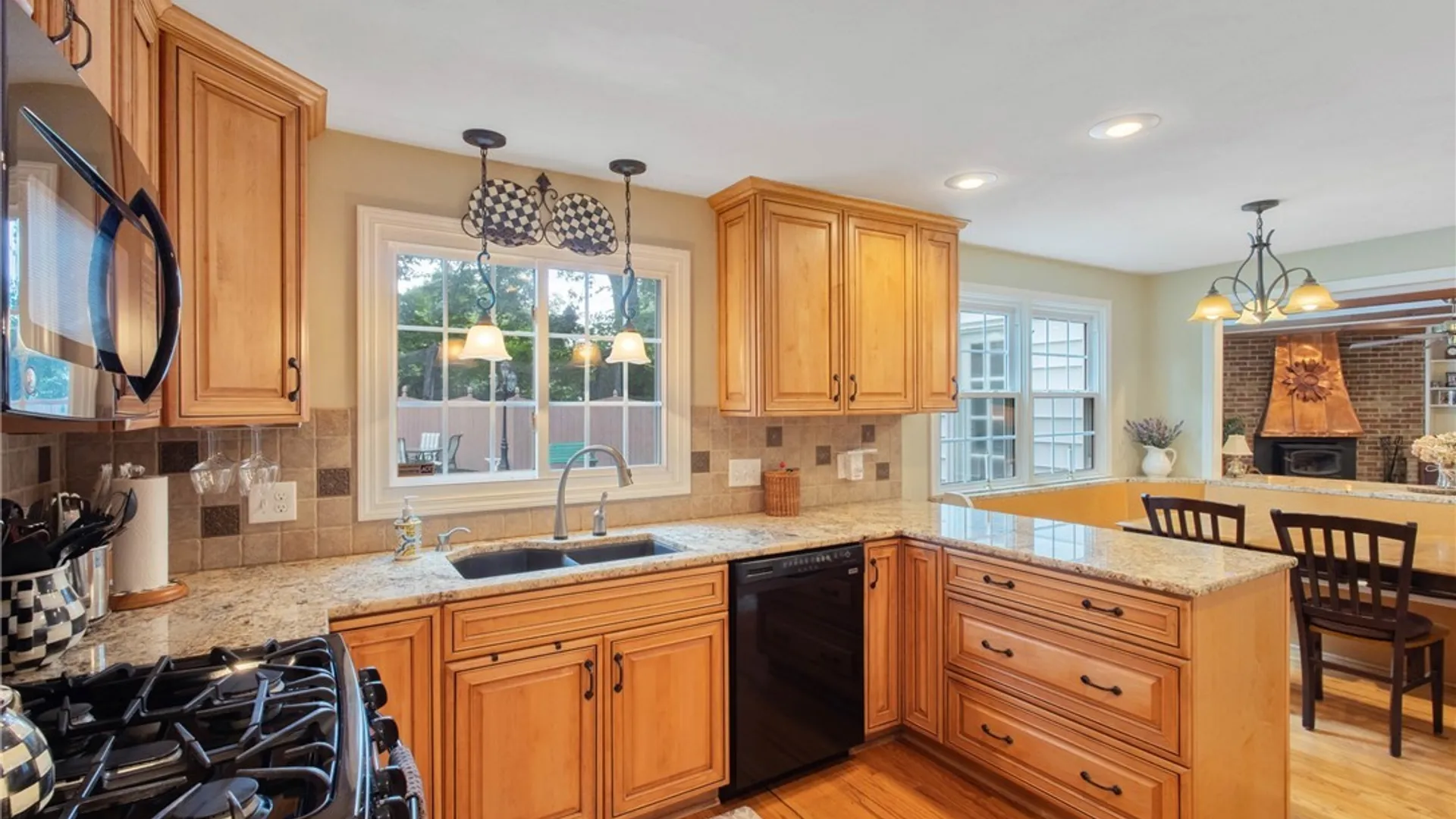 Property at 111 Treeland Circle, Geddes, NY 13219 11