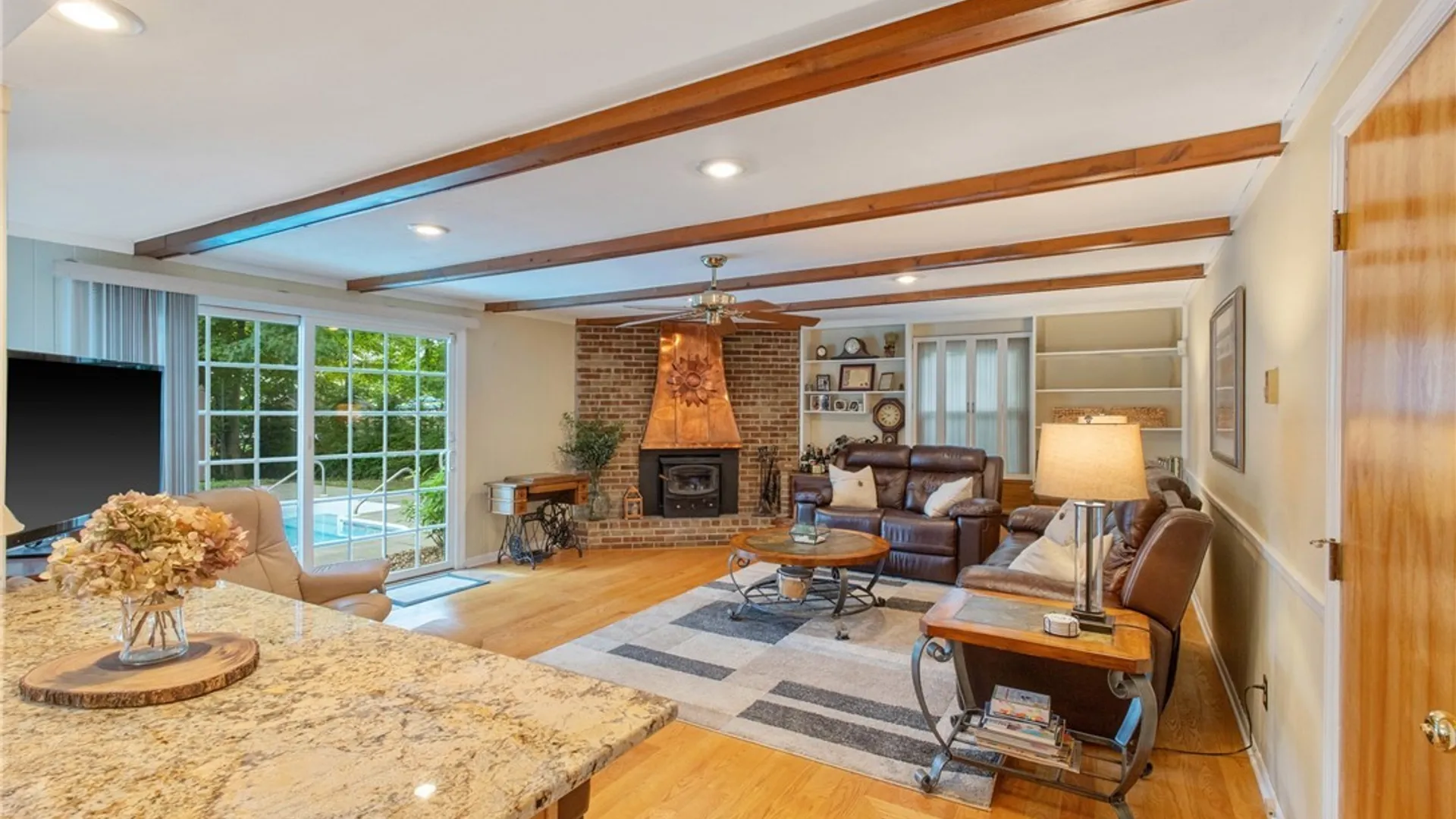 Property at 111 Treeland Circle, Geddes, NY 13219 16