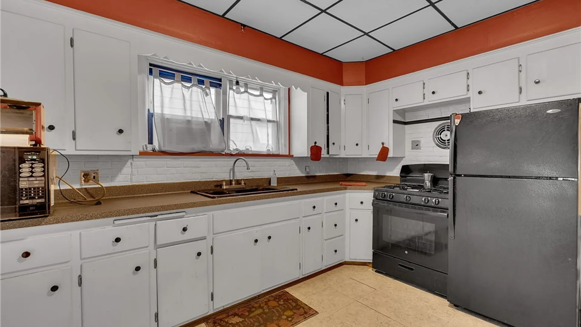 Property at 418 Ideal Street, Buffalo, NY 14206 10