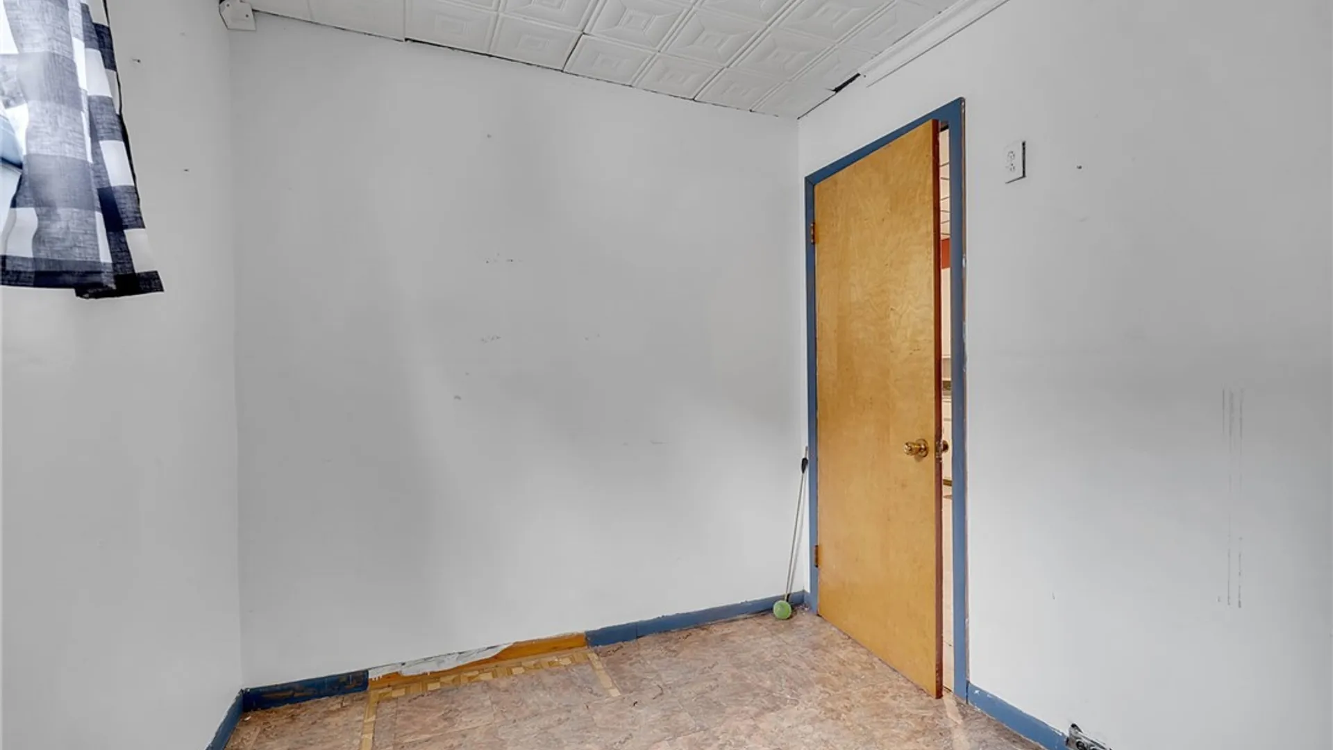 Property at 418 Ideal Street, Buffalo, NY 14206 20
