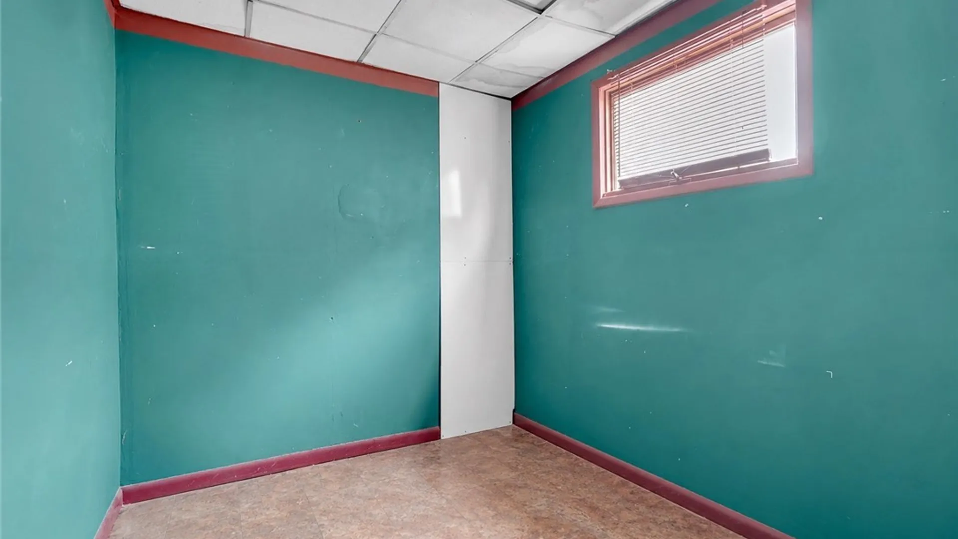 Property at 418 Ideal Street, Buffalo, NY 14206 15