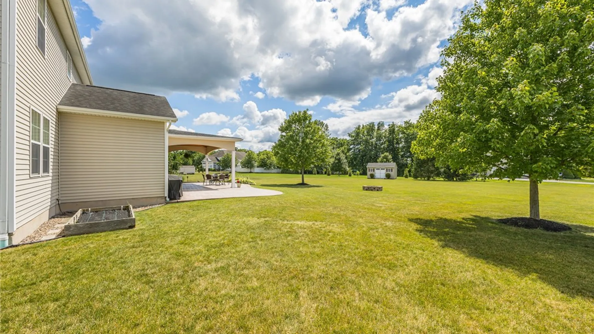 Property at 338 Stonefield Lane, Farmington, NY 14425 45
