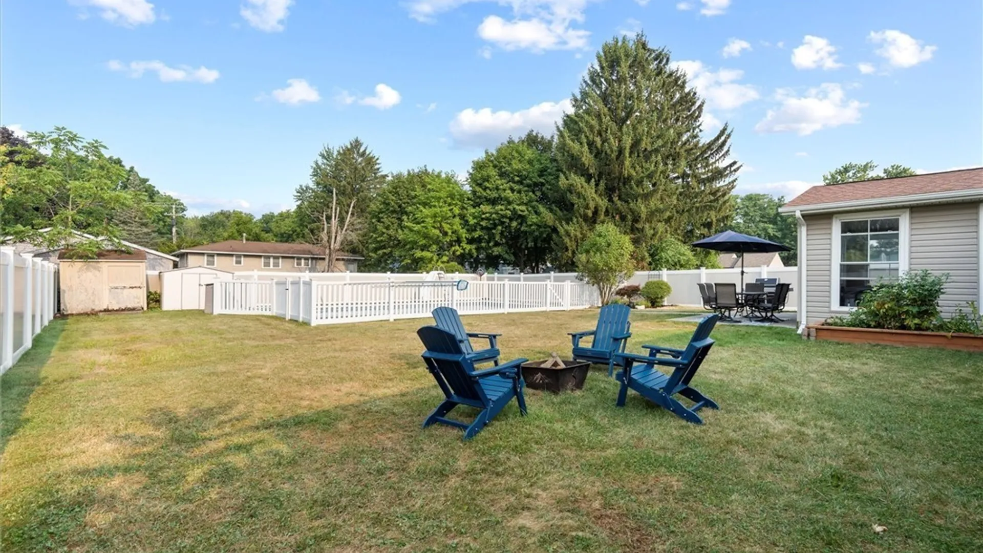 Property at 106 Dolores, Salina, NY 13212 40