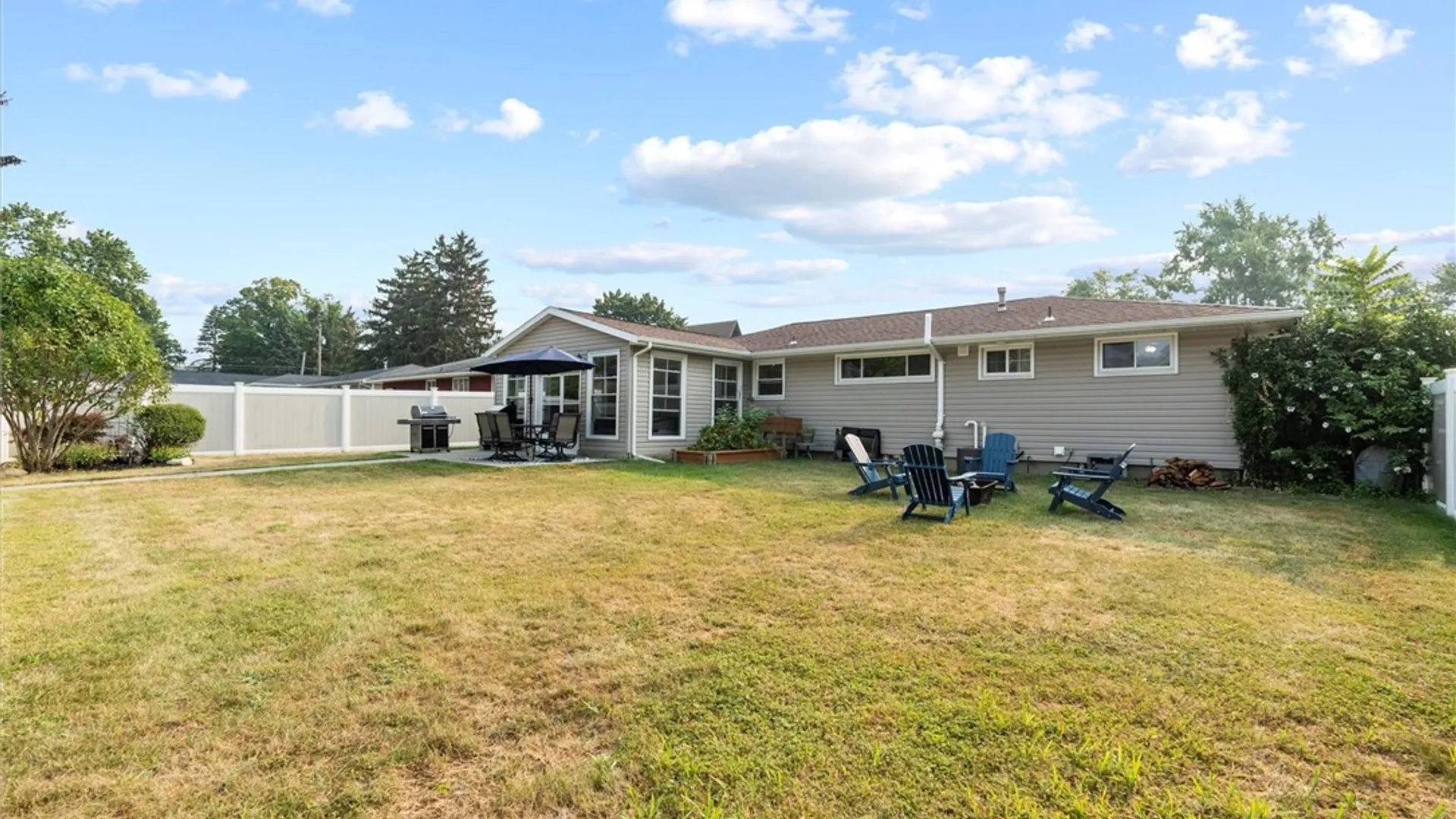 Property at 106 Dolores, Salina, NY 13212 41