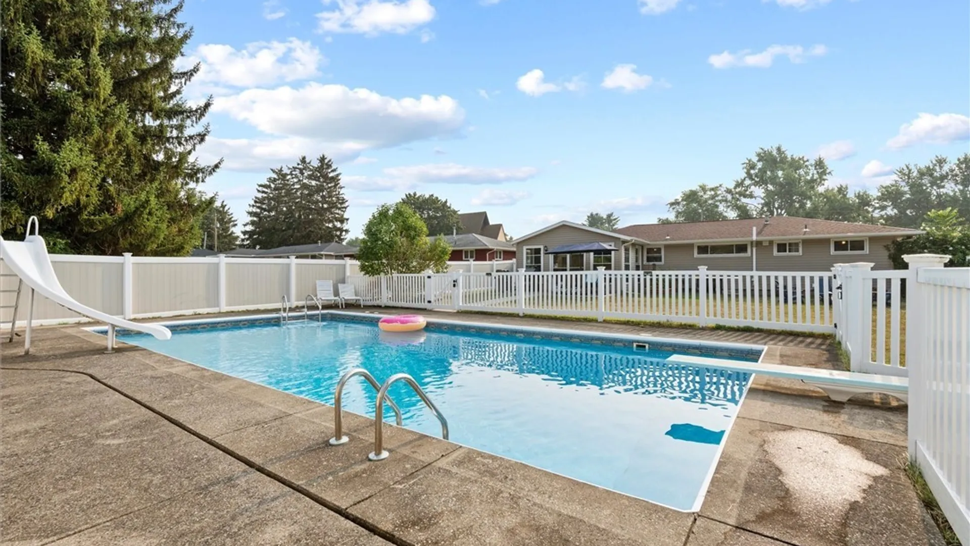 Property at 106 Dolores, Salina, NY 13212 44
