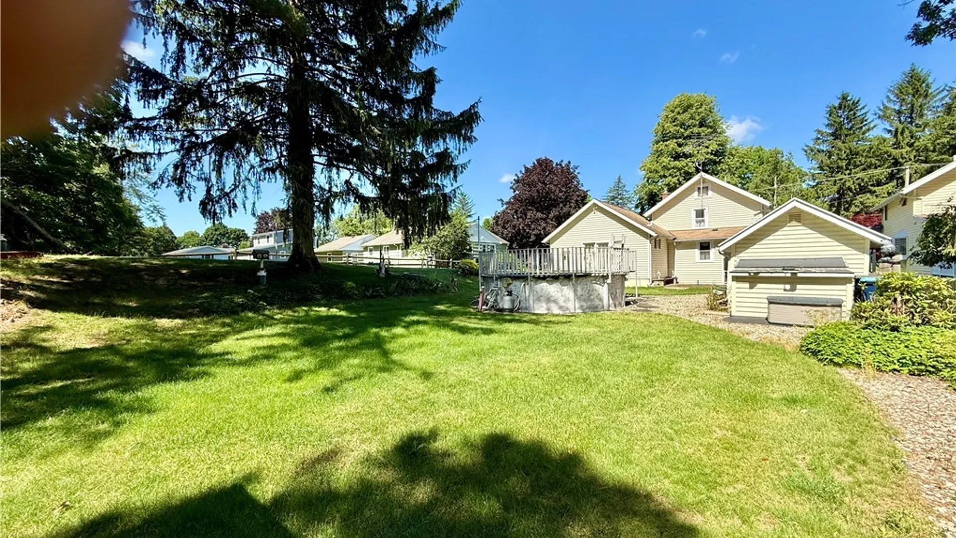 Property at 29 Roosevelt Avenue, Batavia City, NY 14020 14