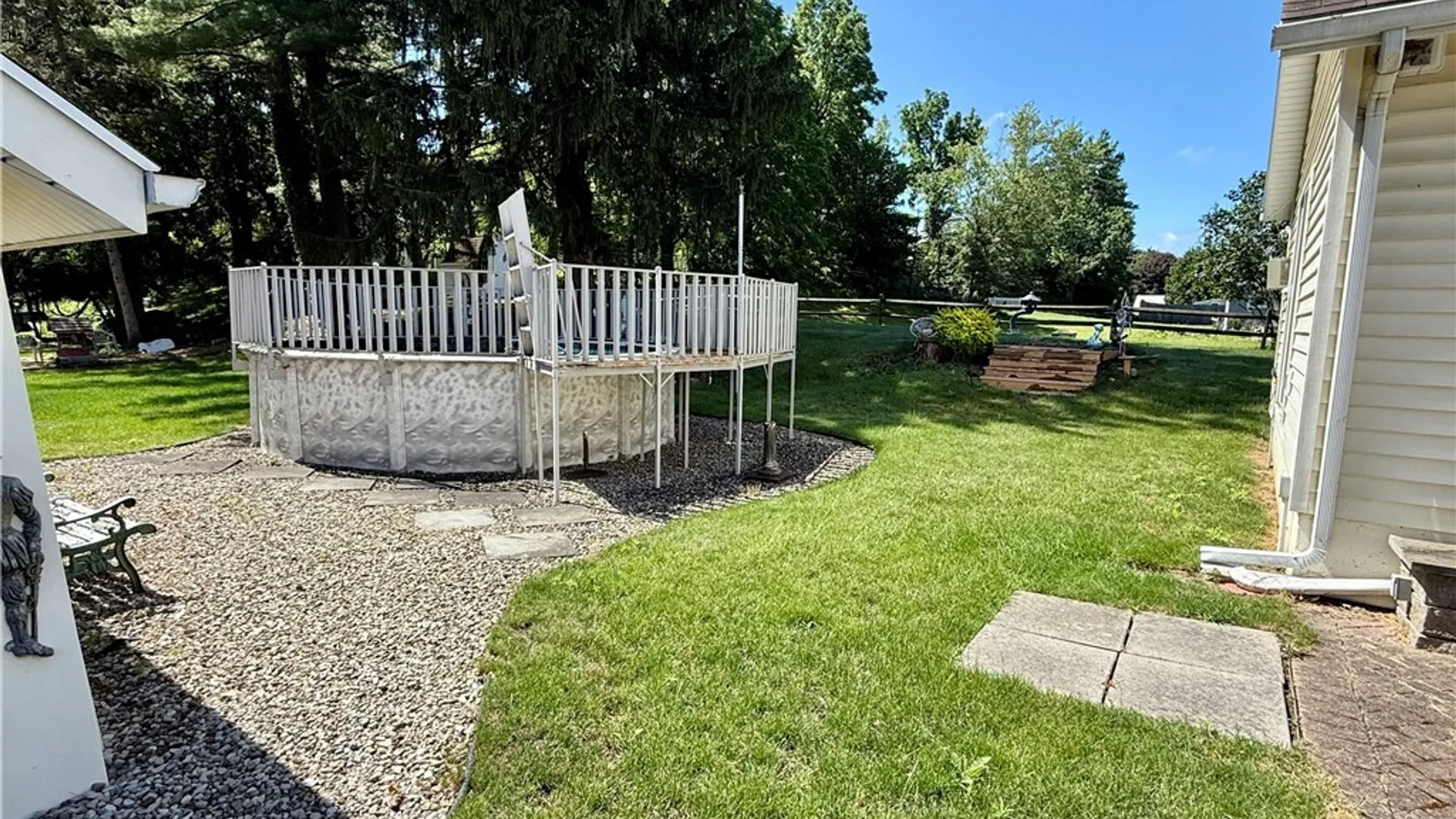 Property at 29 Roosevelt Avenue, Batavia City, NY 14020 15
