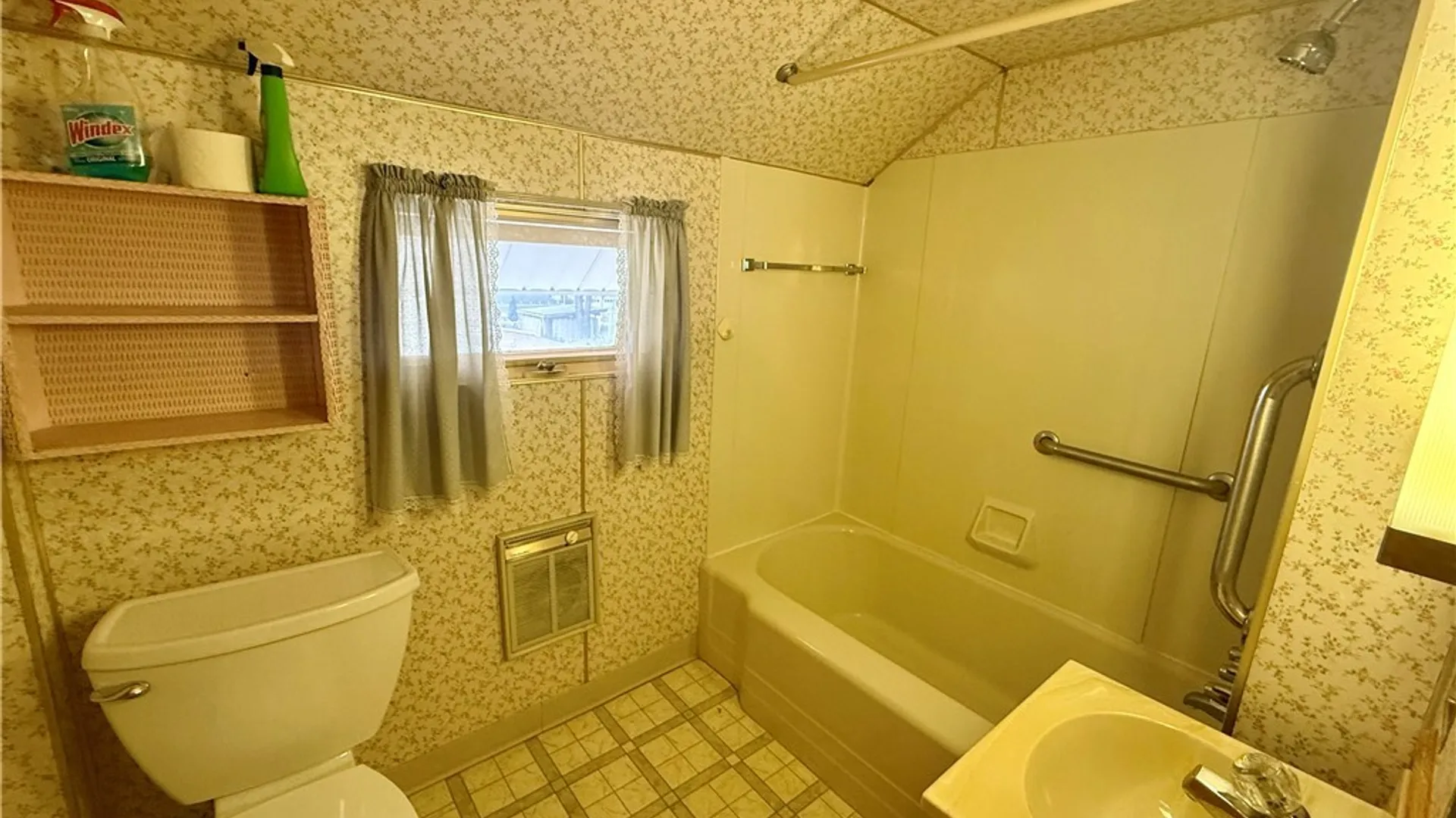 Property at 29 Roosevelt Avenue, Batavia City, NY 14020 42