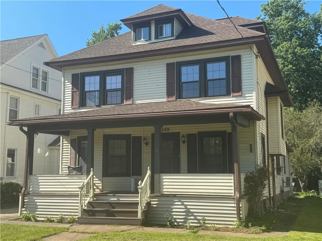 Property at 125 Caroline Street, Albion, NY 14411