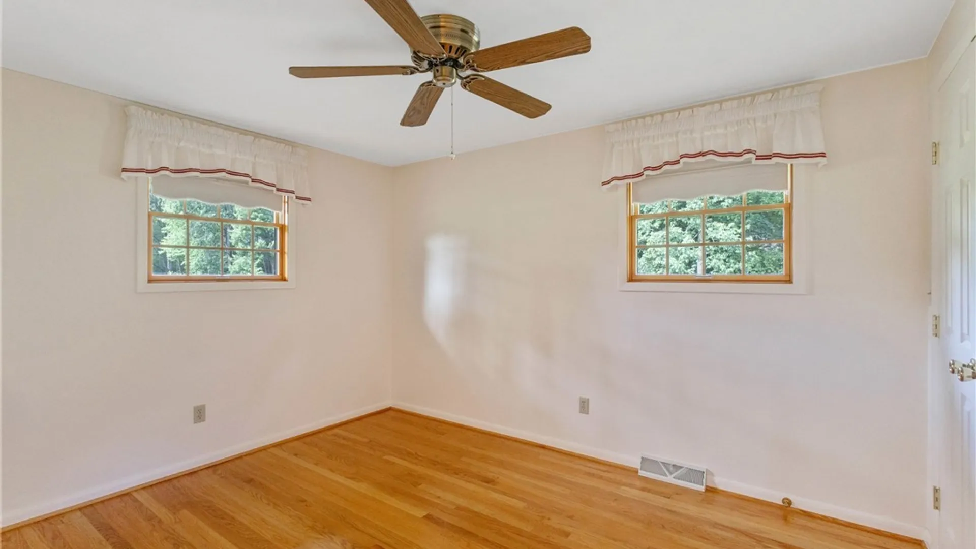 Property at 7895 Dewitt Drive, Lysander, NY 13027 21