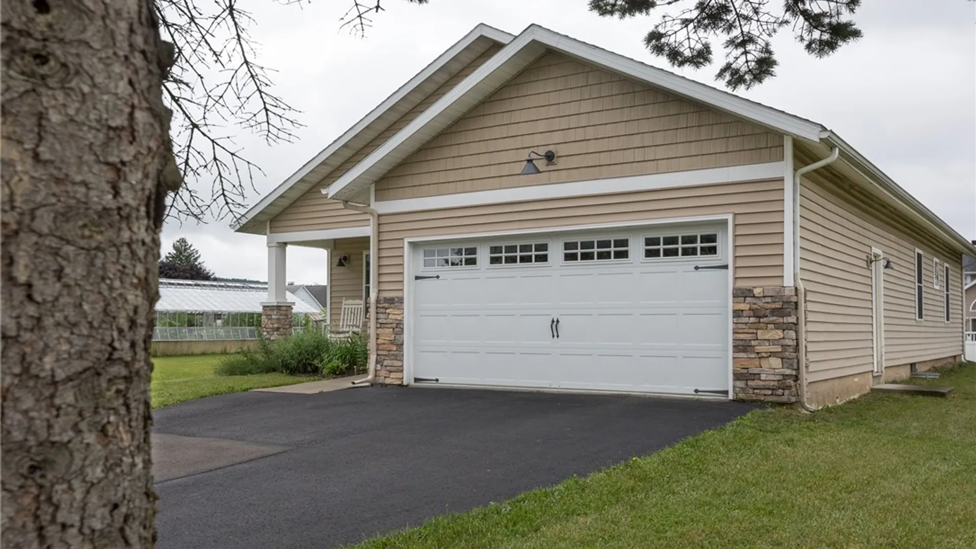 Property at 132 W McCanns Boulevard, Elmira, NY 14903 24