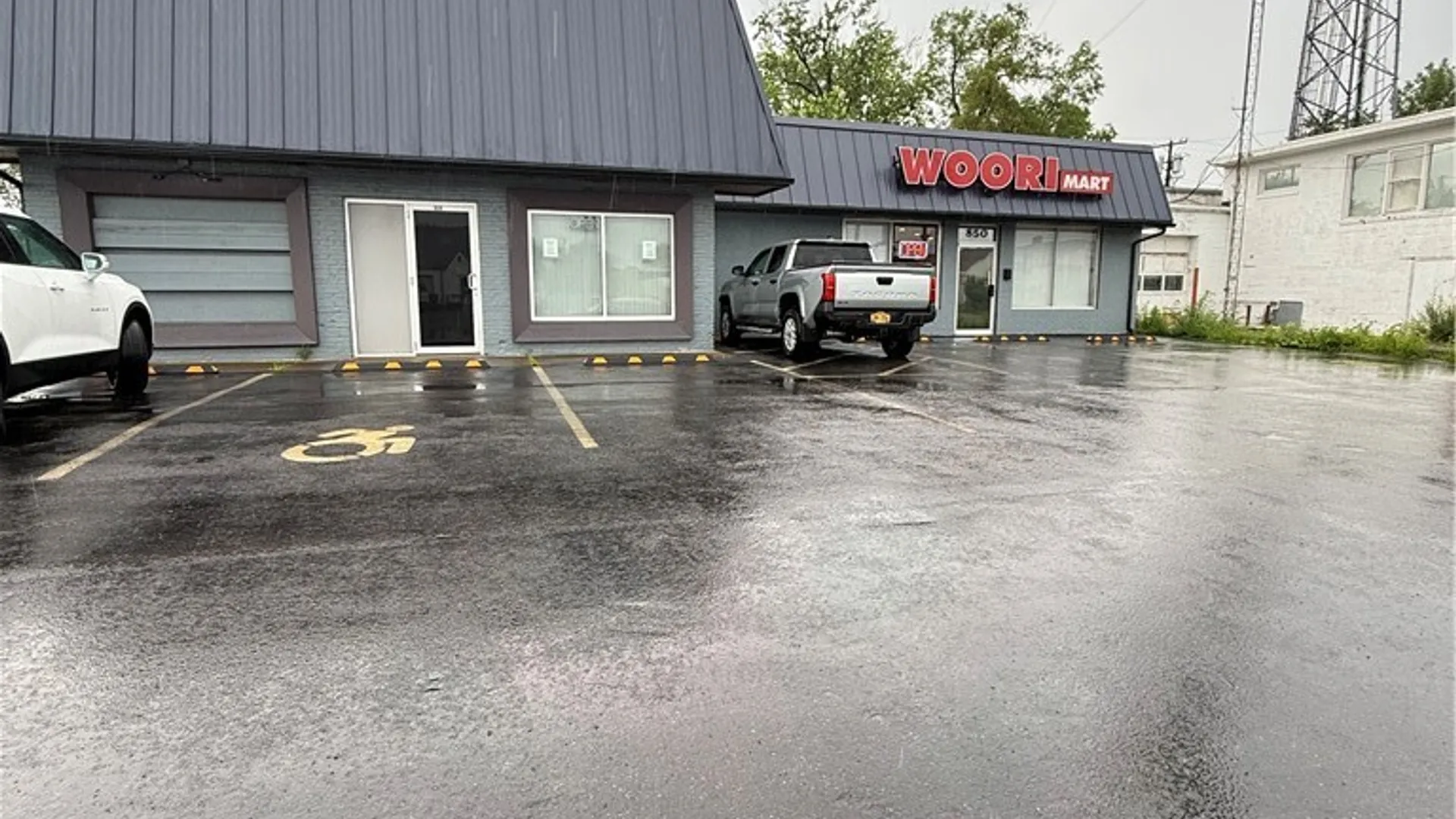 Property at 838 Niagara Falls Blvd Boulevard, Tonawanda, NY 14223 12