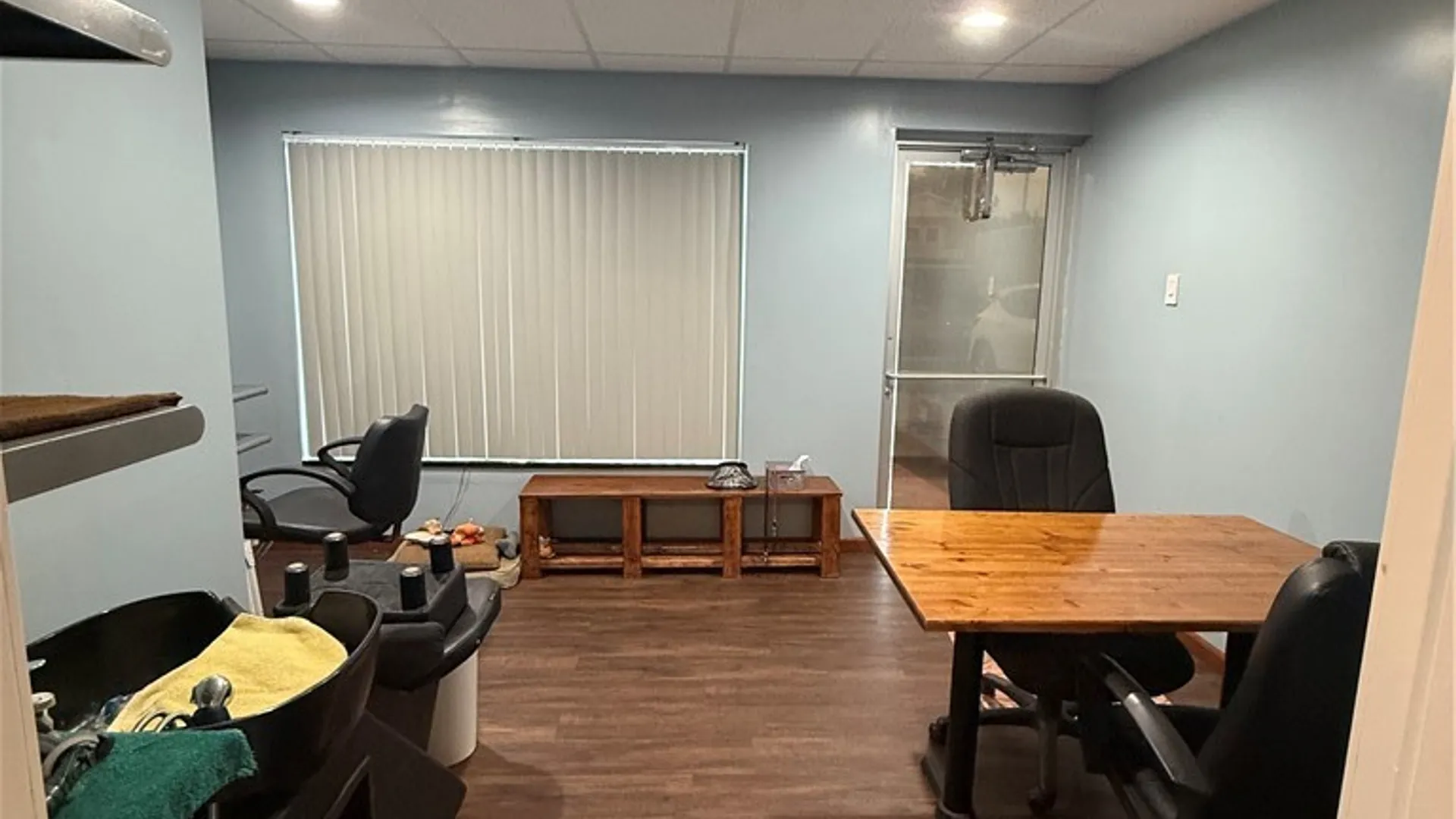 Property at 838 Niagara Falls Blvd Boulevard, Tonawanda, NY 14223 14