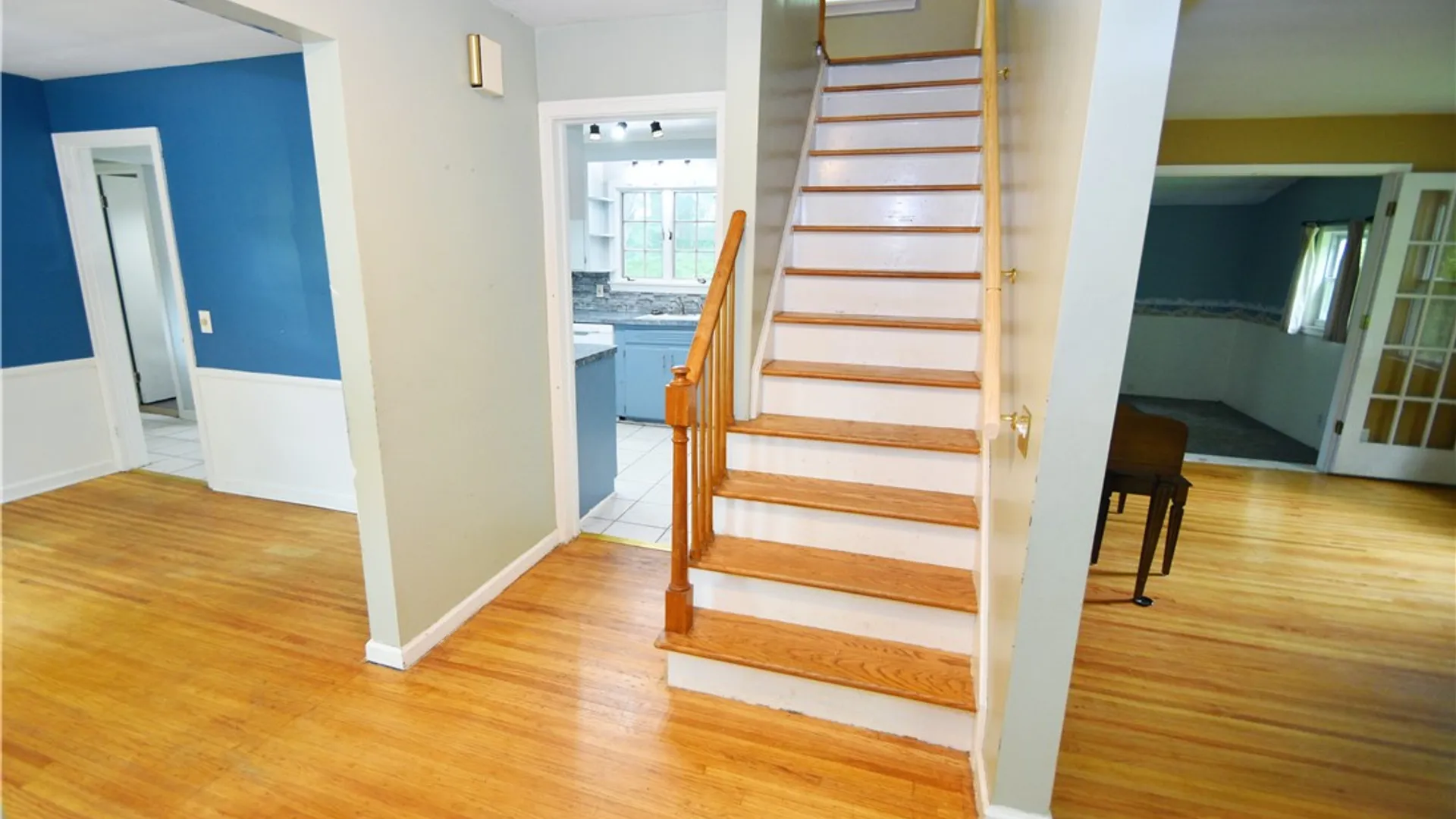 Property at 376 Belmeade Road, Irondequoit, NY 14617 5