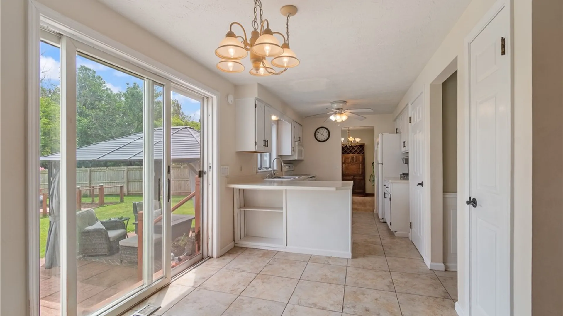 Property at 2119 Stonehedge Drive, Ontario, NY 14519 16