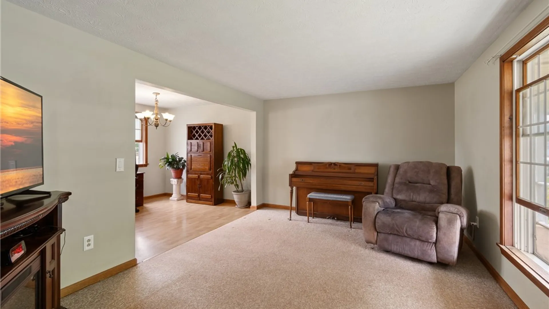 Property at 2119 Stonehedge Drive, Ontario, NY 14519 8