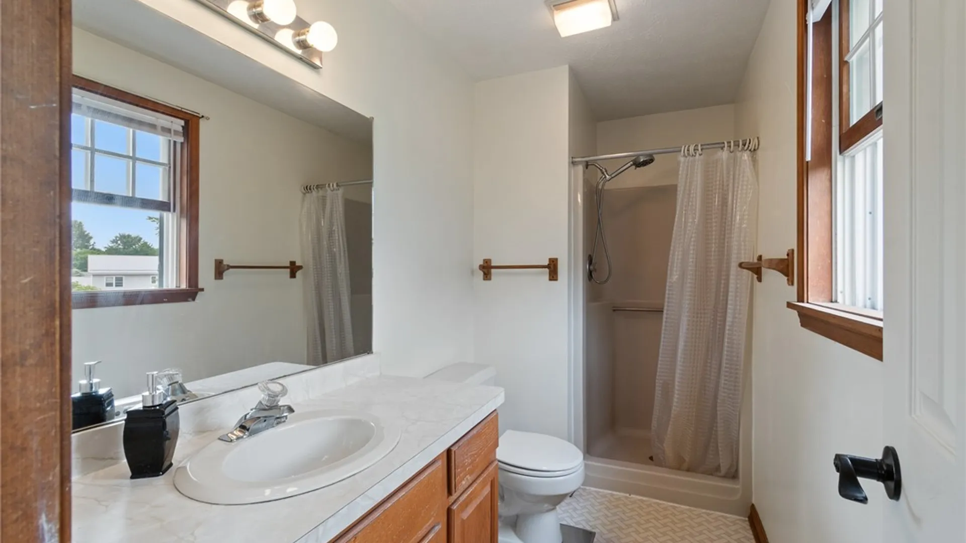Property at 2119 Stonehedge Drive, Ontario, NY 14519 26