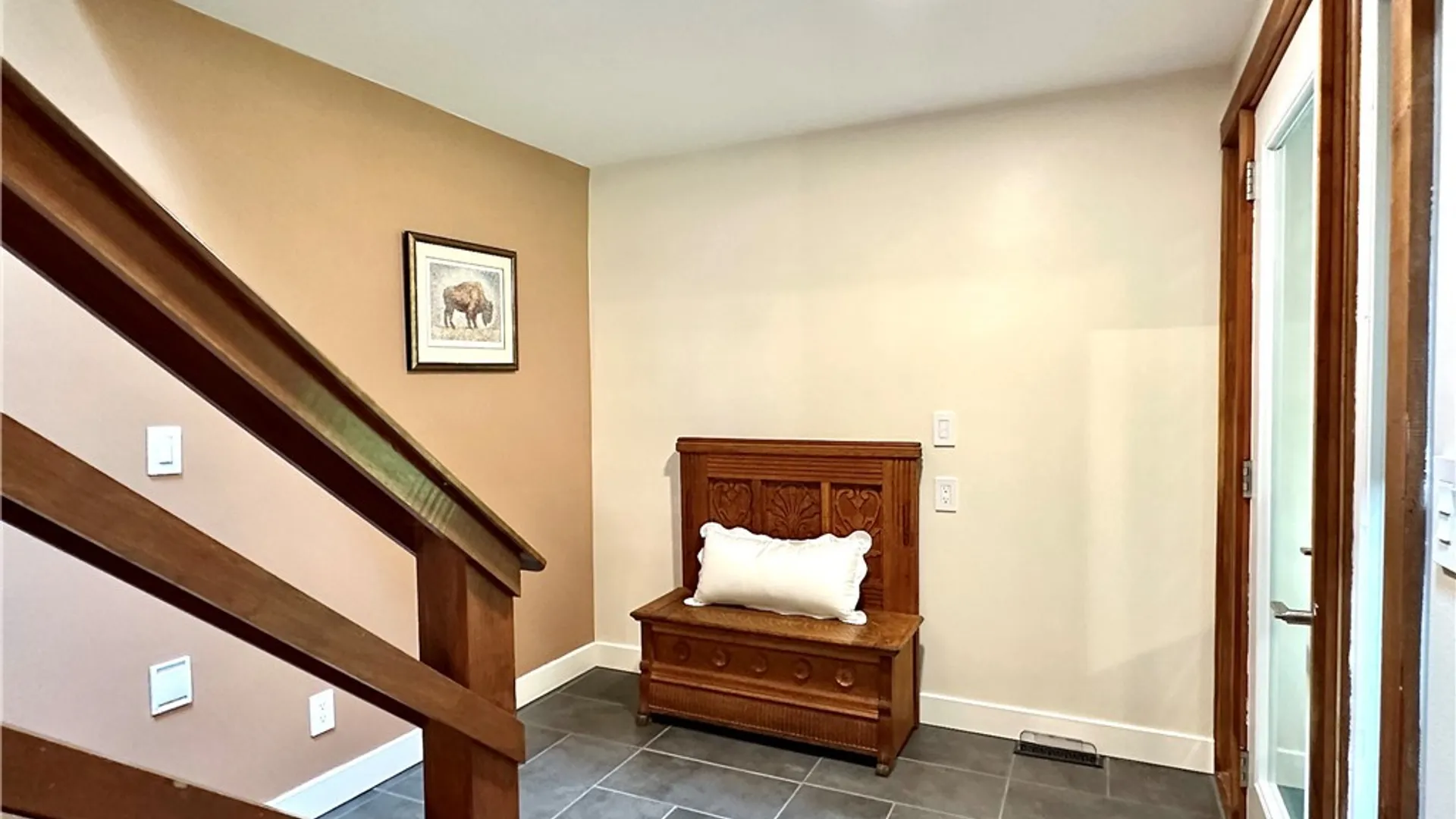 Property at 585 Linden Avenue, Aurora, NY 14052 8