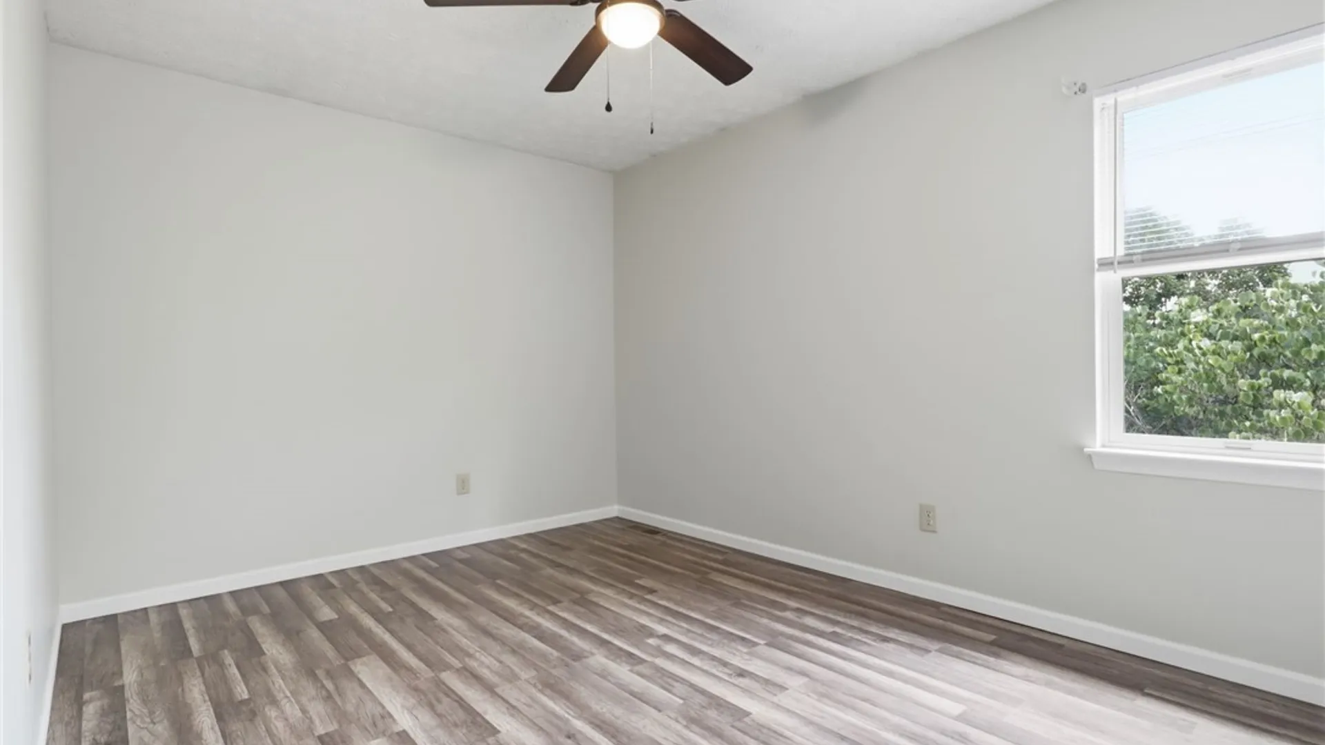 Property at 47 Alton Way, Henrietta, NY 14586 18