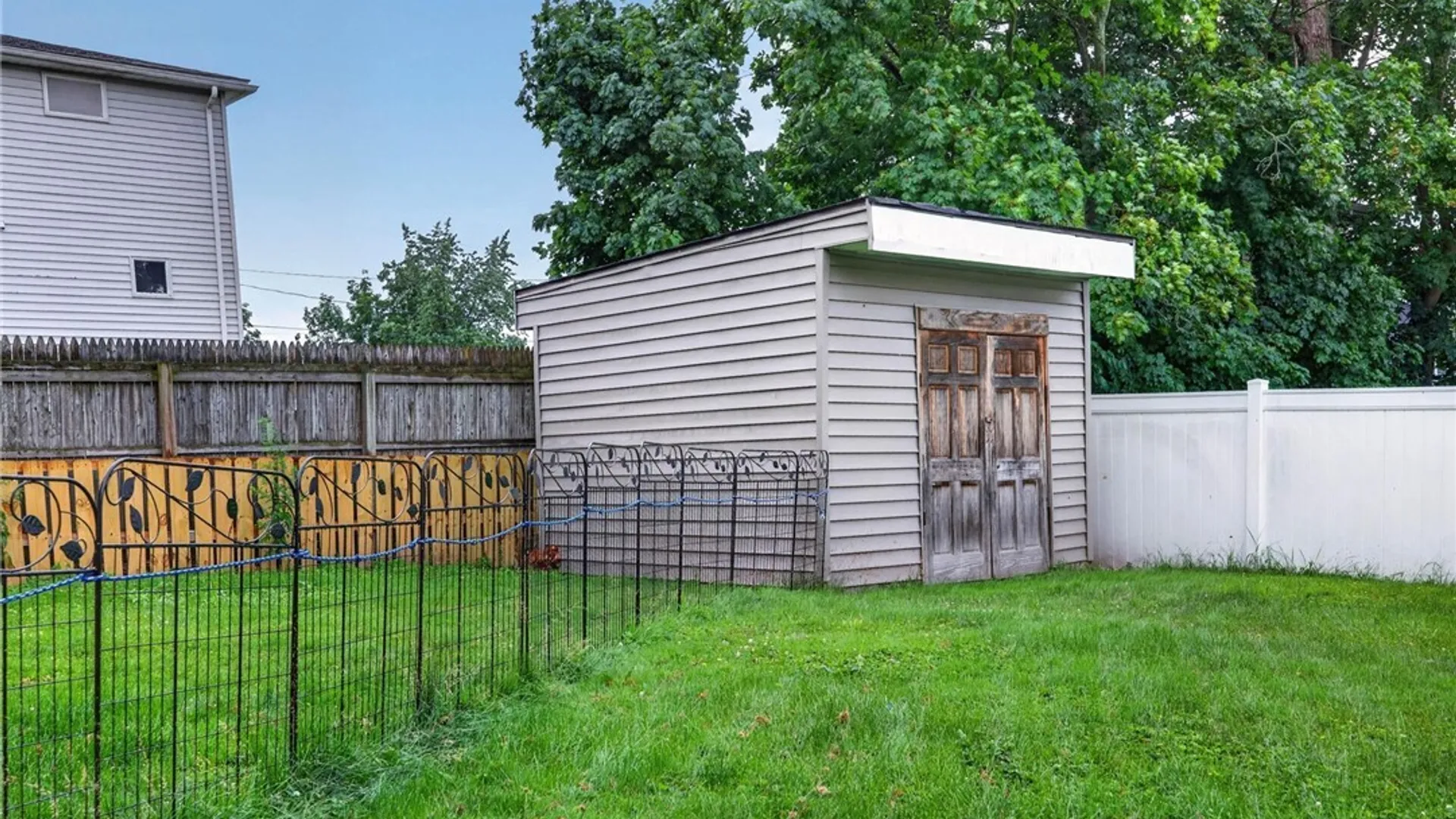 Property at 139-141 Hillside Avenue, Orchard Park, NY 14127 37