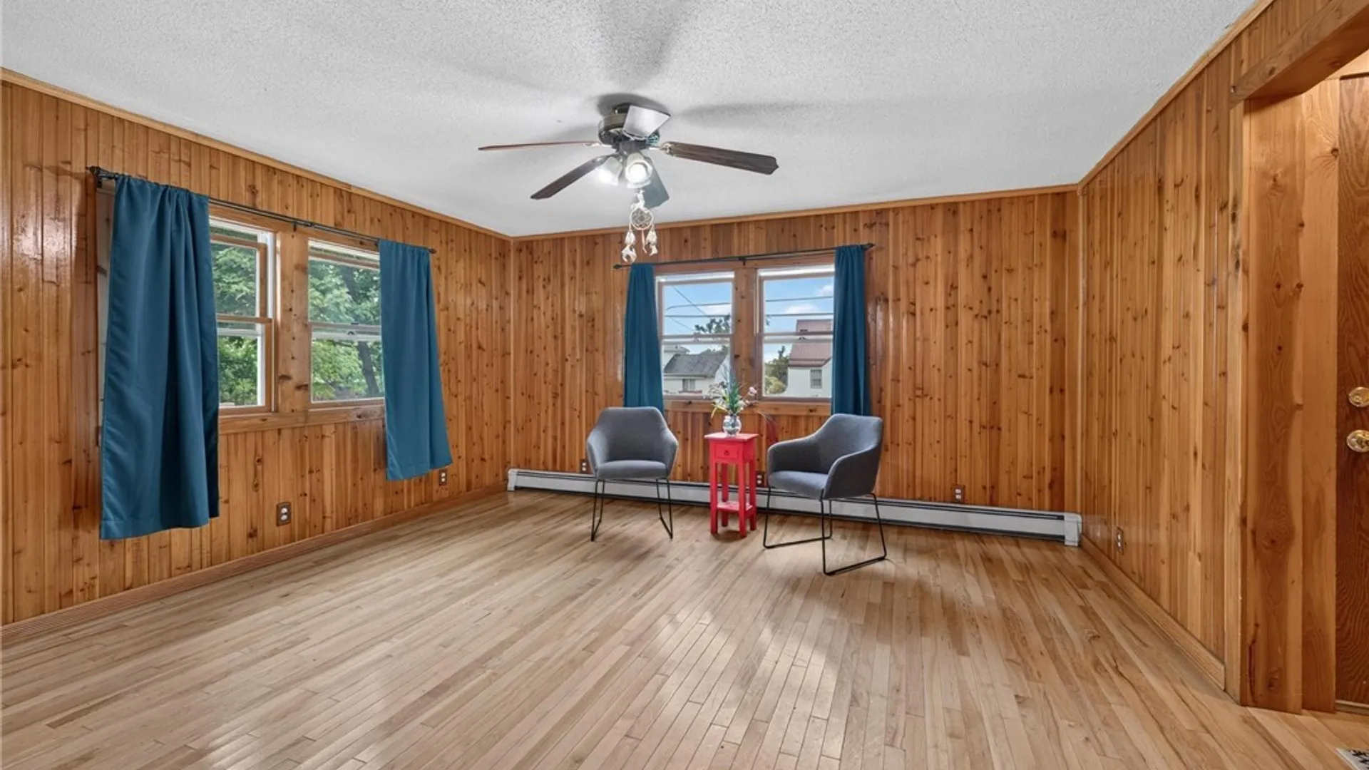 Property at 139-141 Hillside Avenue, Orchard Park, NY 14127 4