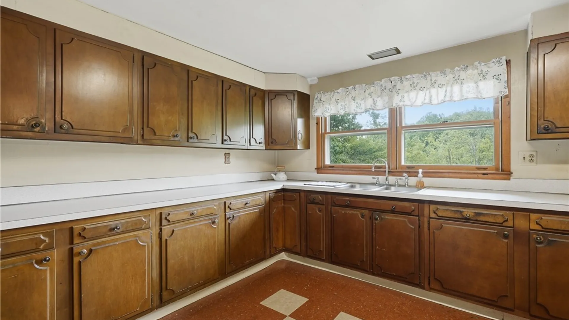 Property at 517 County Route 10, Schroeppel, NY 13132 16