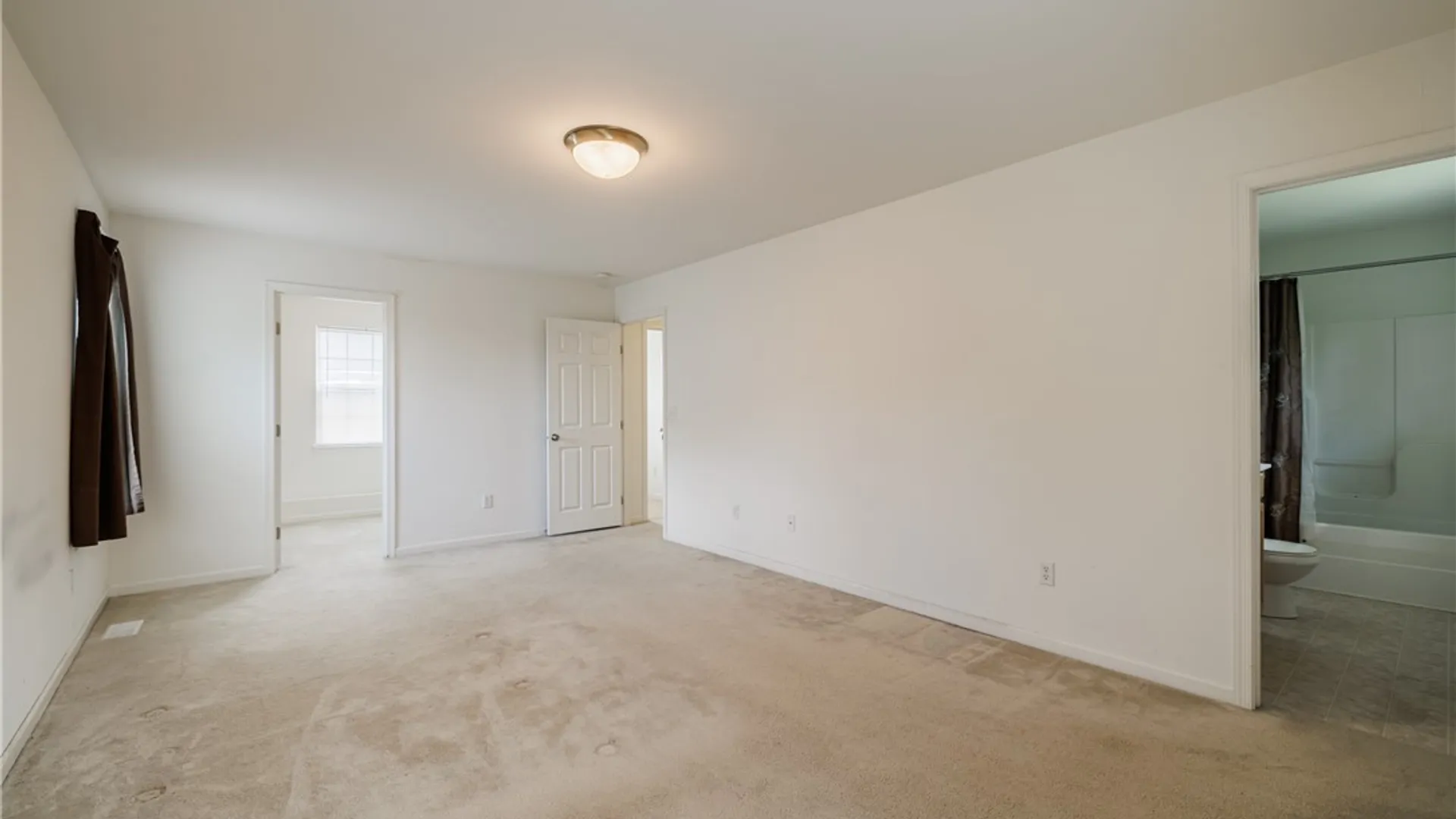 Property at 3 Coneflower Drive, Henrietta, NY 14586 9
