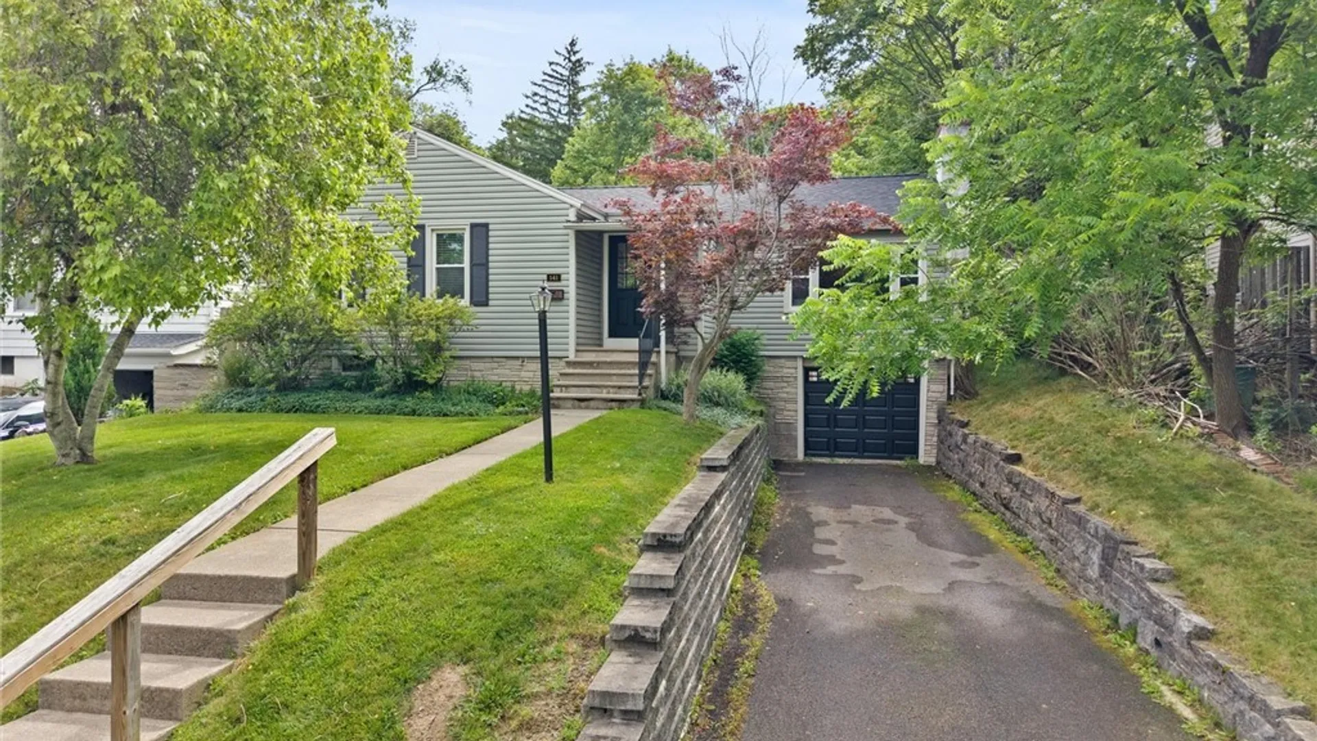 Property at 141 Edgehill Road, Syracuse, NY 13224 49