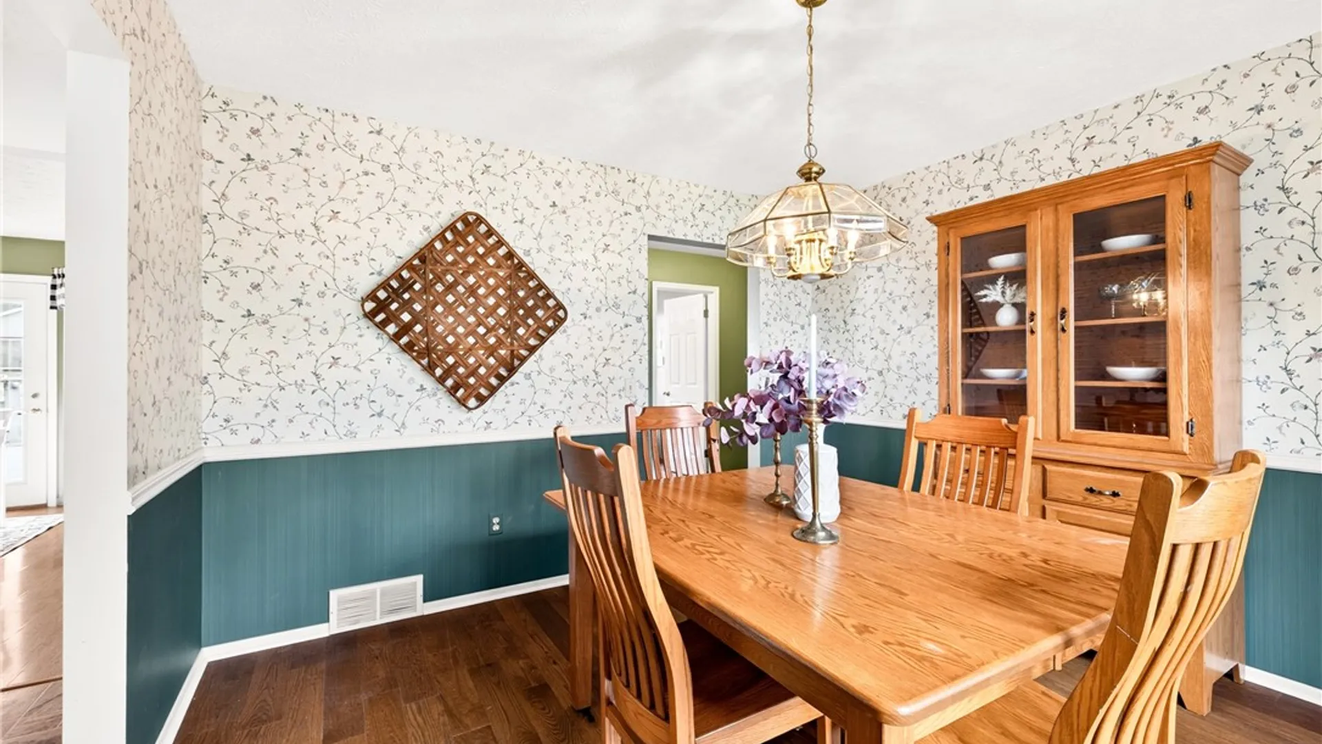 Property at 7 Cassandra Circle, Chili, NY 14428 21