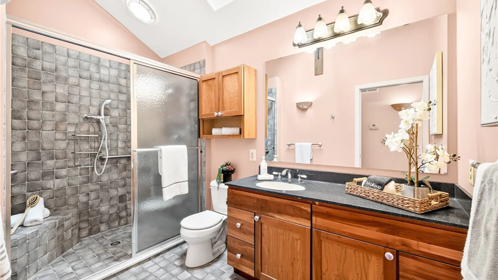 Property at 7 Cassandra Circle, Chili, NY 14428 5