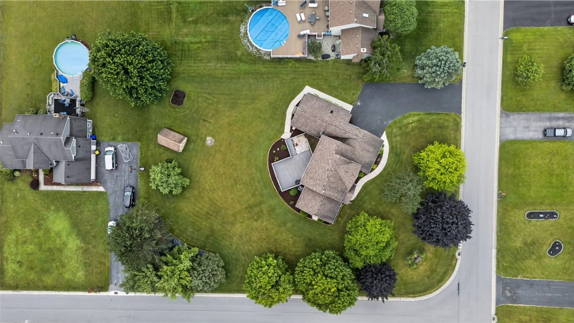 Property at 7 Cassandra Circle, Chili, NY 14428 47