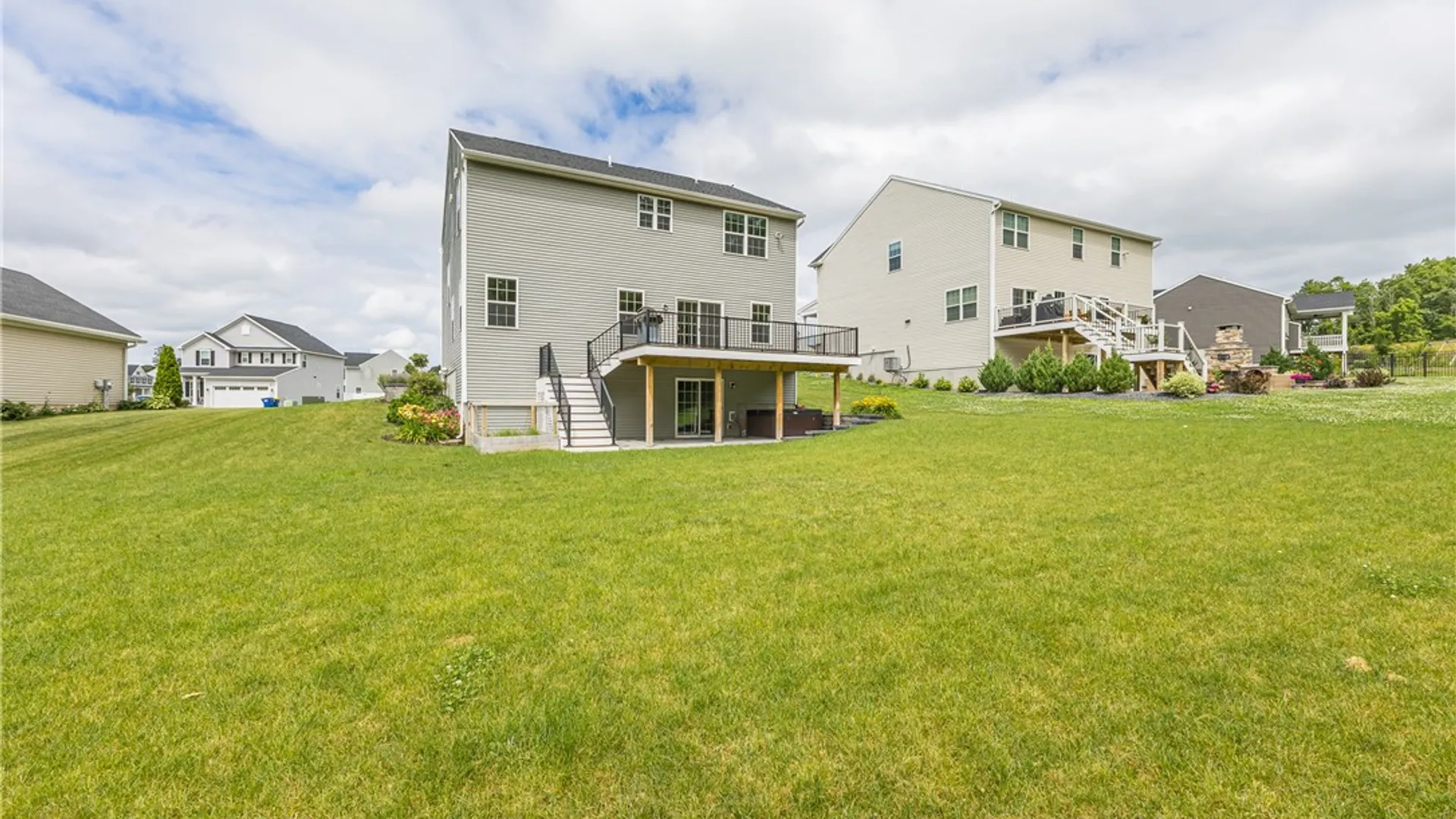 Property at 275 Turtle Run, Walworth, NY 14568 30