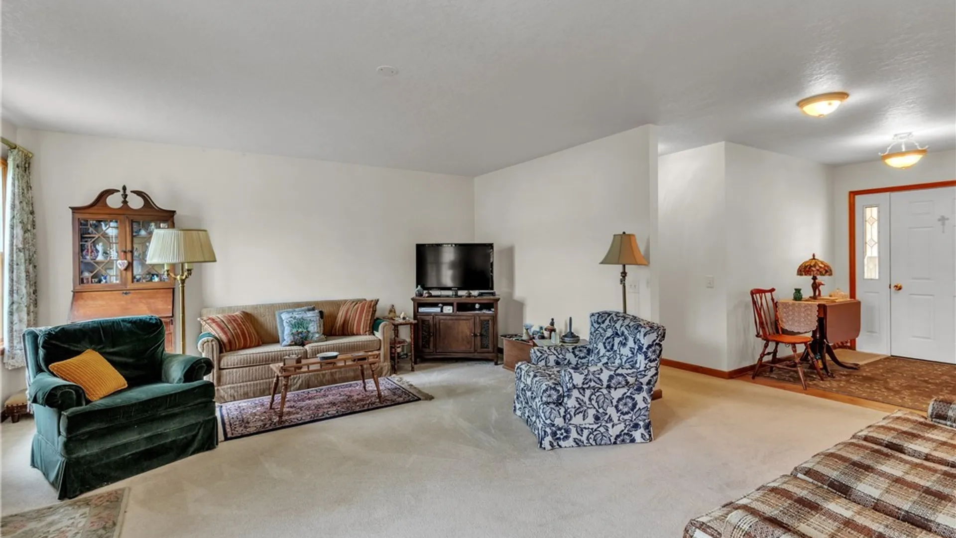Property at 4250 Scenic Drive, Lewiston, NY 14174 13