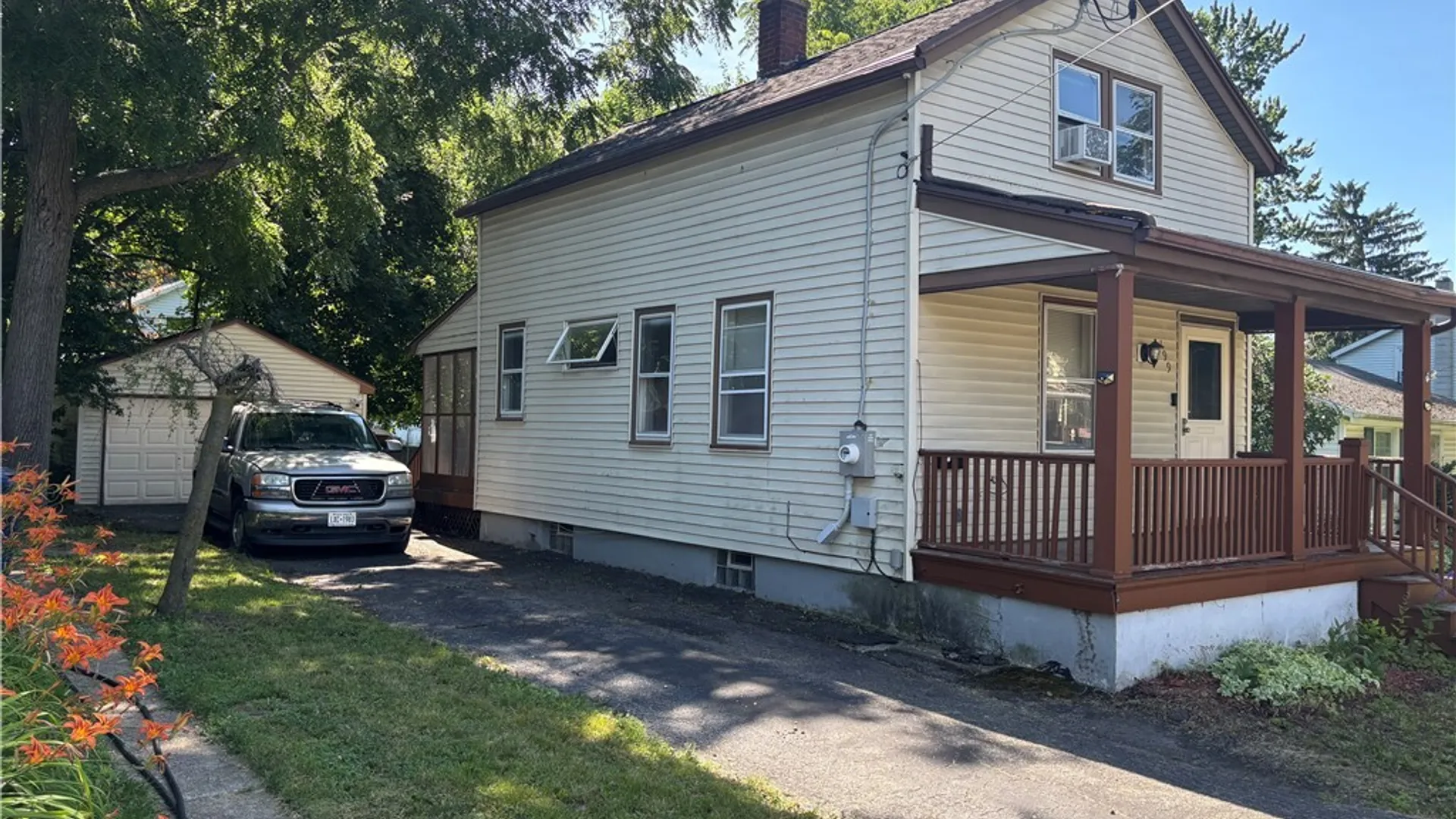 Property at 199 Cottage Street, Lockport City, NY 14094 4