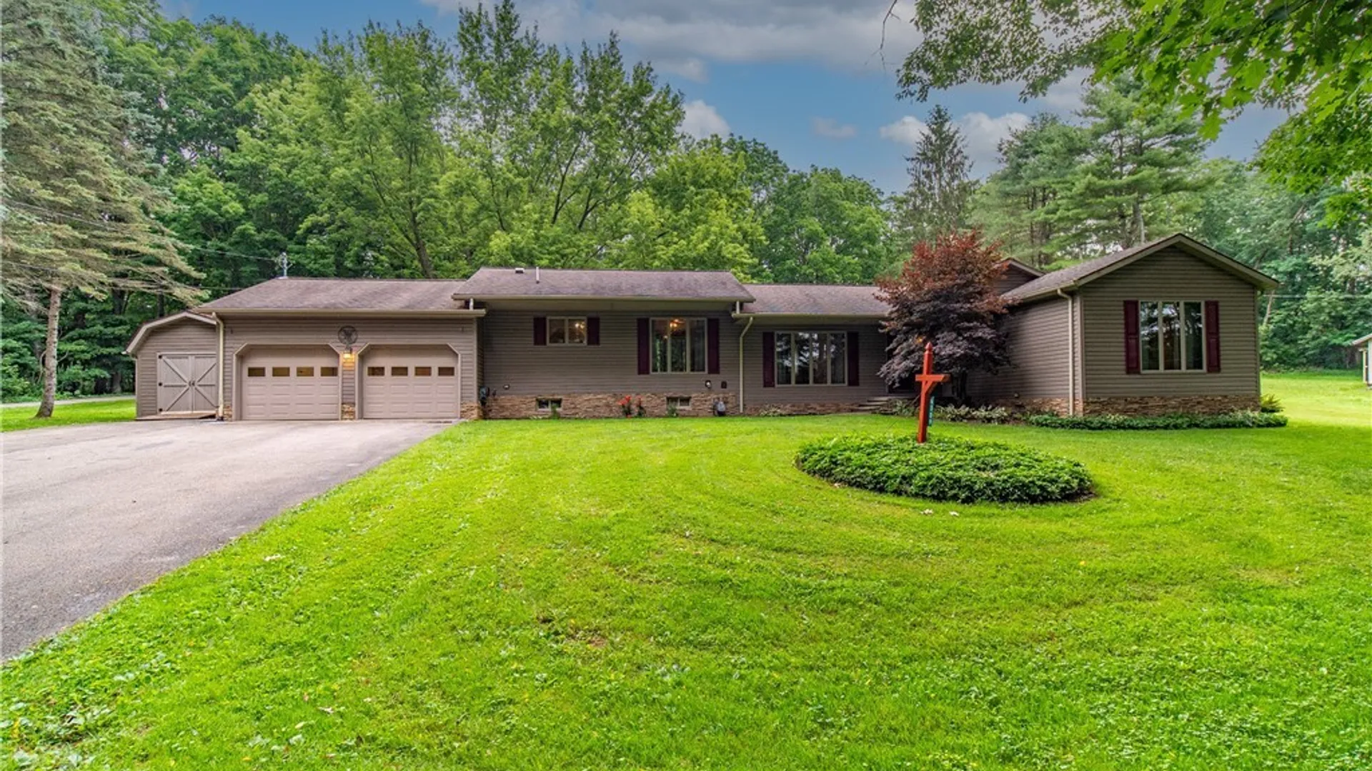 Property at 6309 Shorelands Drive, Chautauqua, NY 14728 5