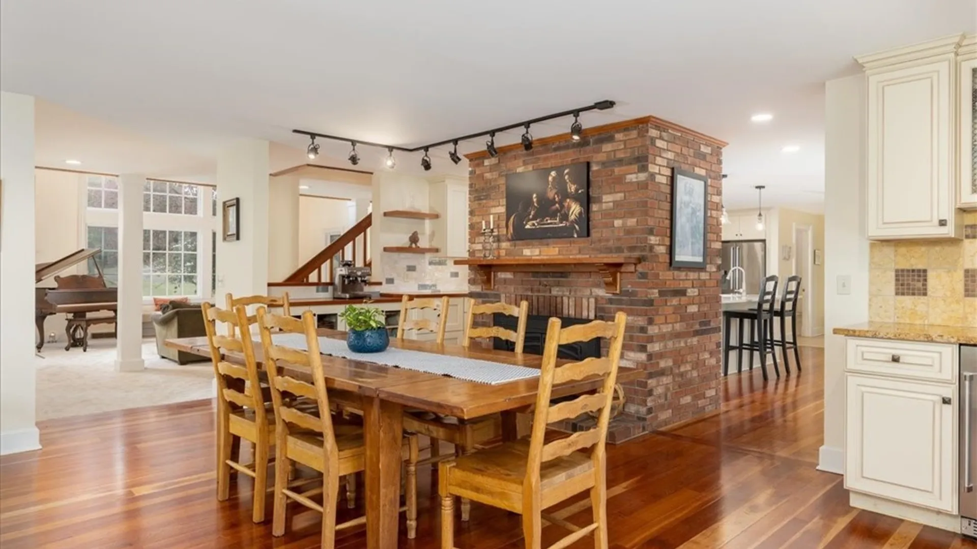 Property at 40 West Gate Drive, Aurora, NY 14052 8