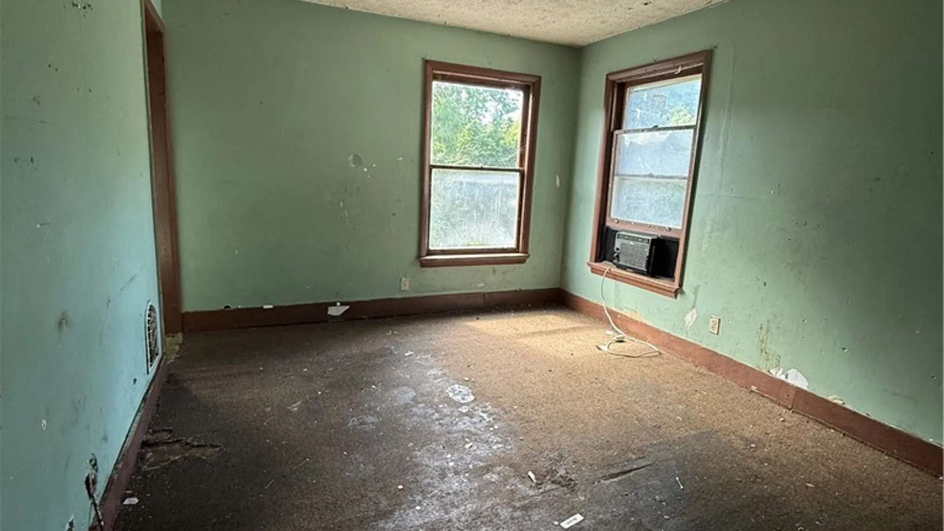 Property at 26 Lloyd Street, Rochester, NY 14611 9