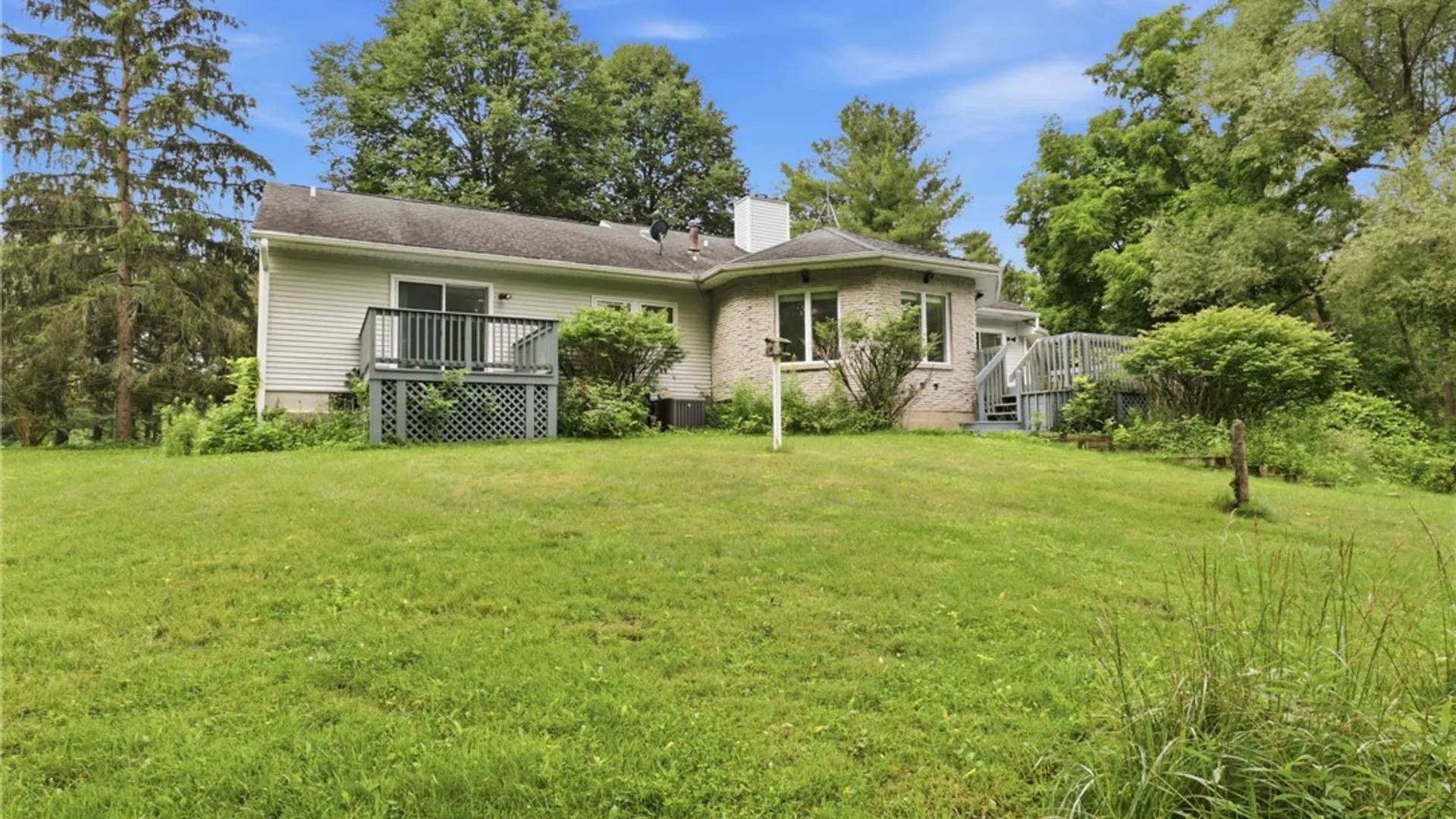 Property at 1011 Mile Square Road, Mendon, NY 14534 25