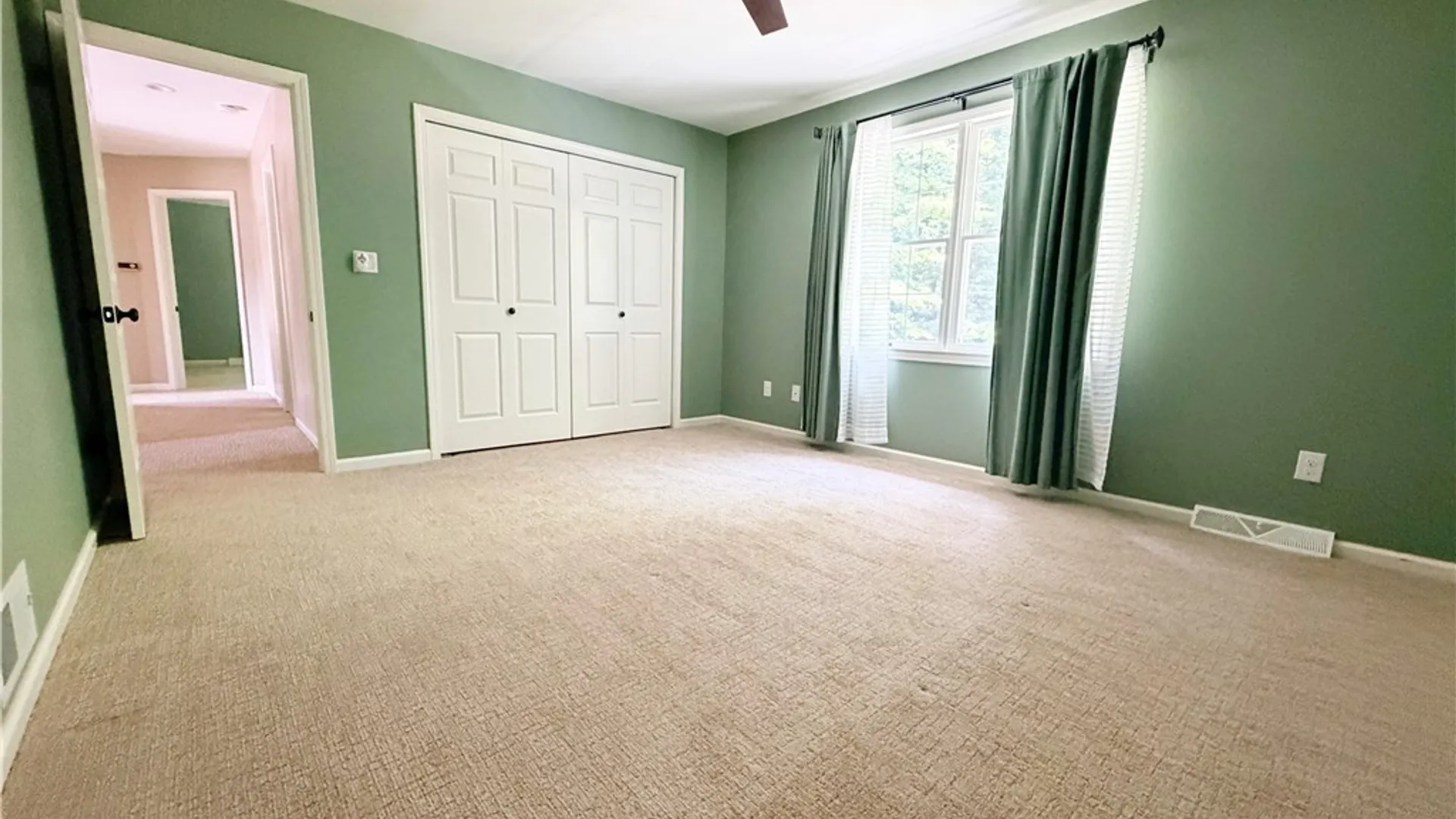 Property at 8 Silver Birch Court, New Hartford, NY 13413 26