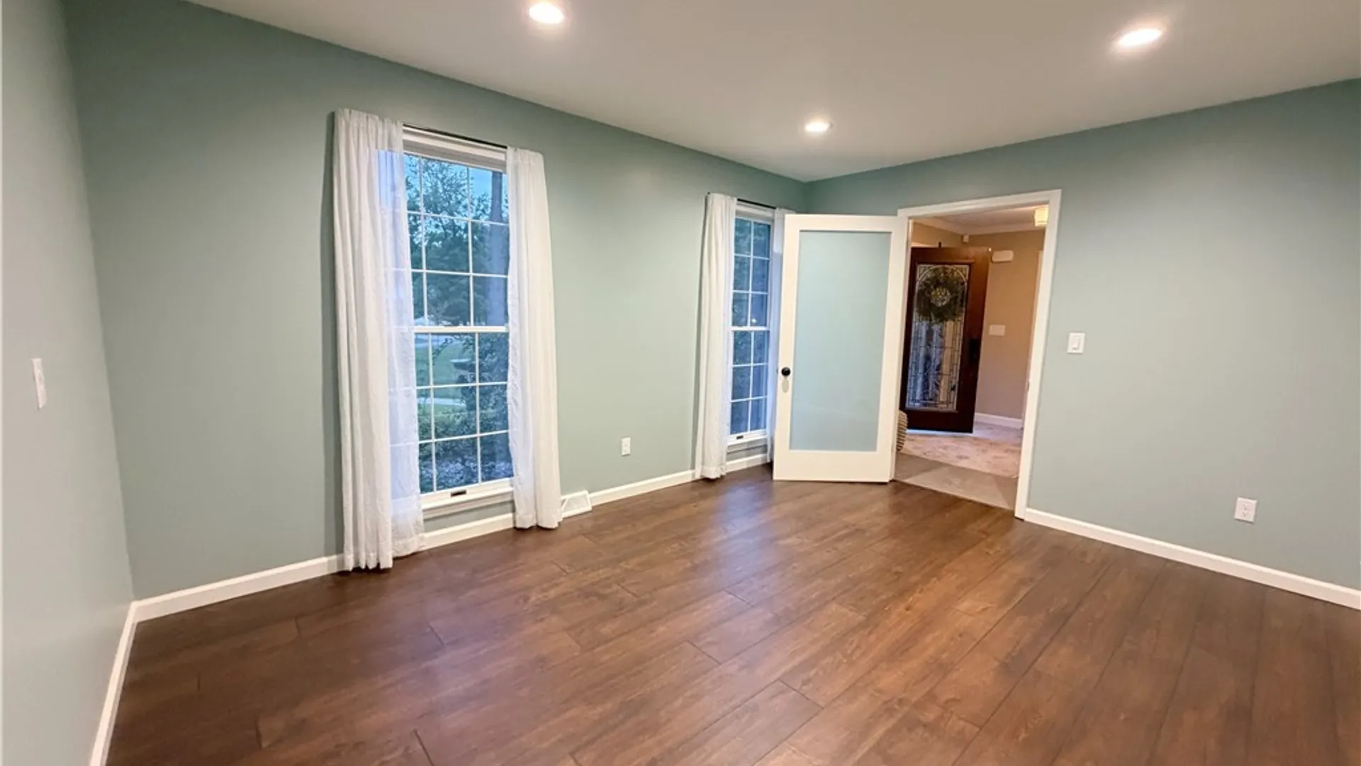 Property at 8 Silver Birch Court, New Hartford, NY 13413 17