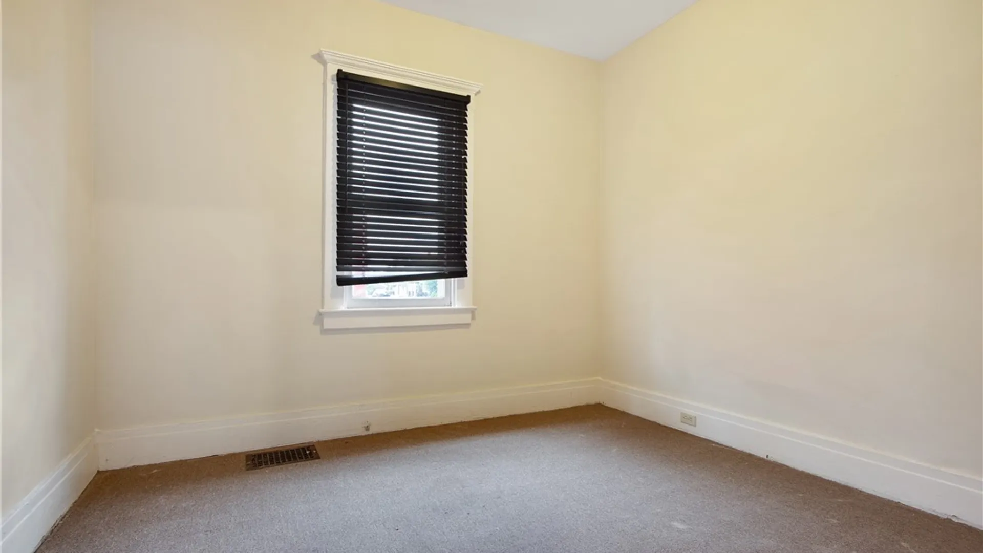 Property at 1244 Kenmore Avenue, Buffalo, NY 14216 21