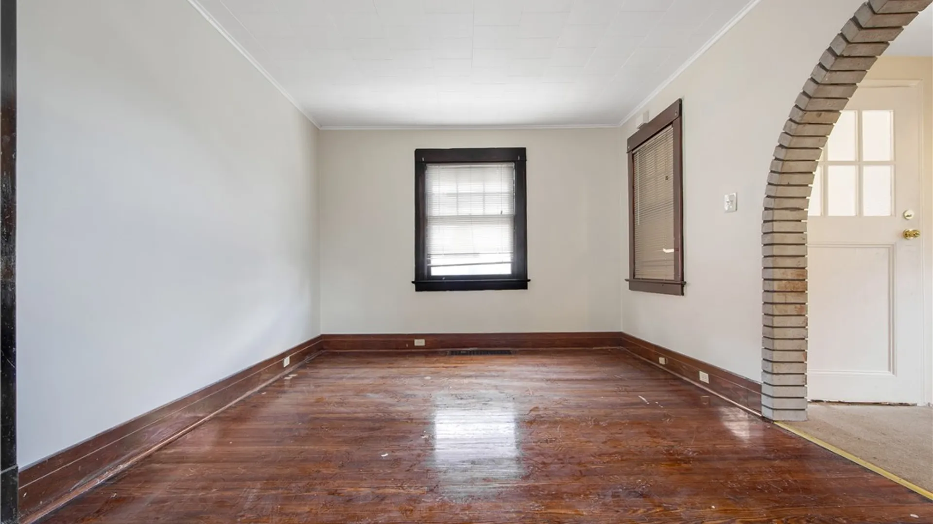 Property at 1244 Kenmore Avenue, Buffalo, NY 14216 9