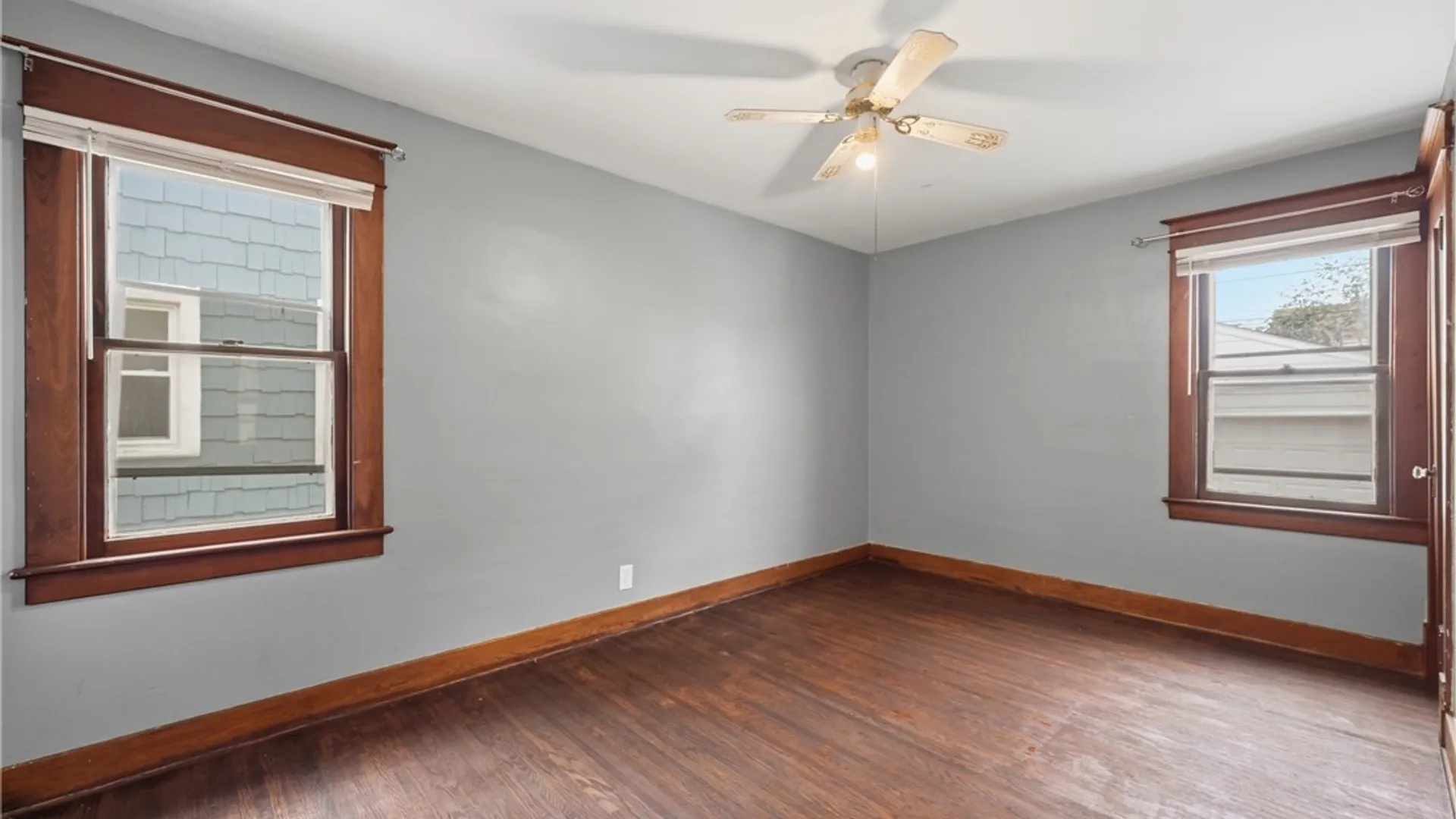 Property at 84 Woodward Avenue, Tonawanda, NY 14217 14