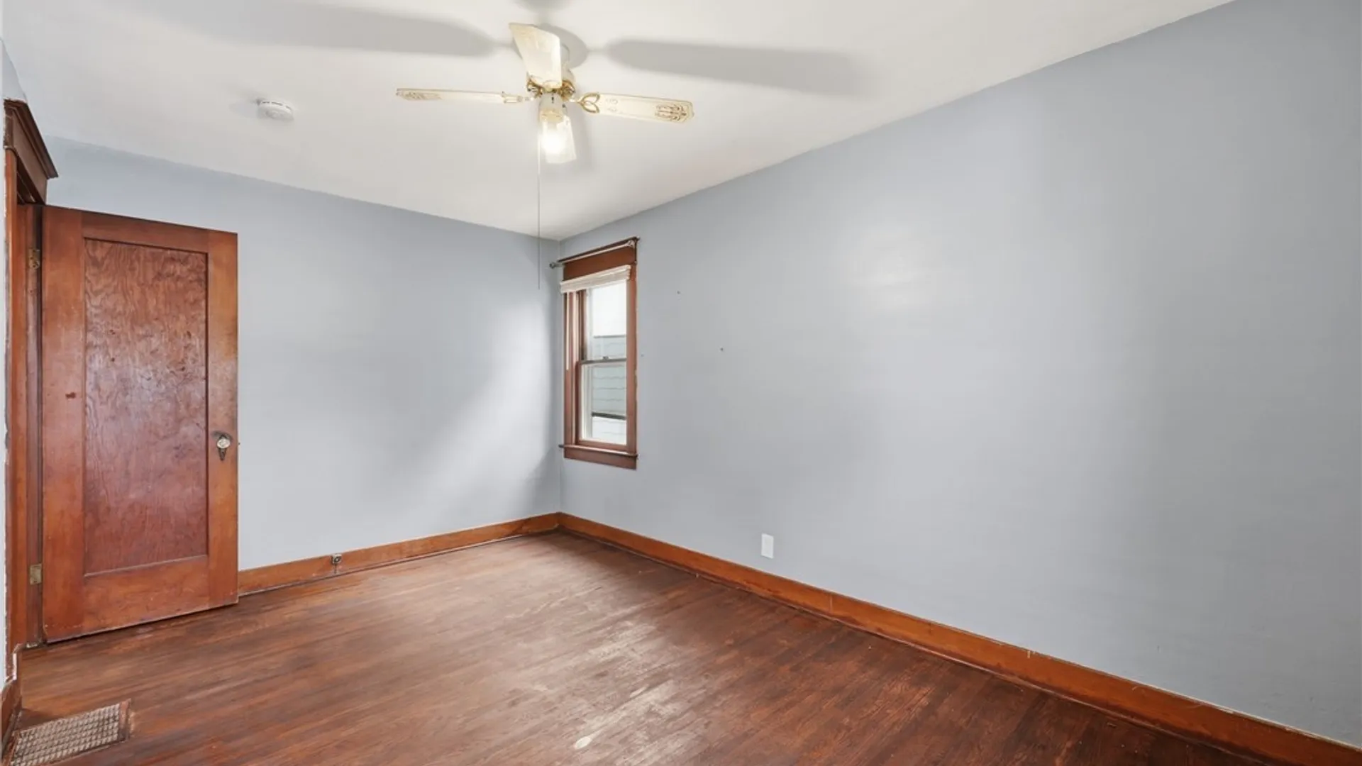 Property at 84 Woodward Avenue, Tonawanda, NY 14217 17