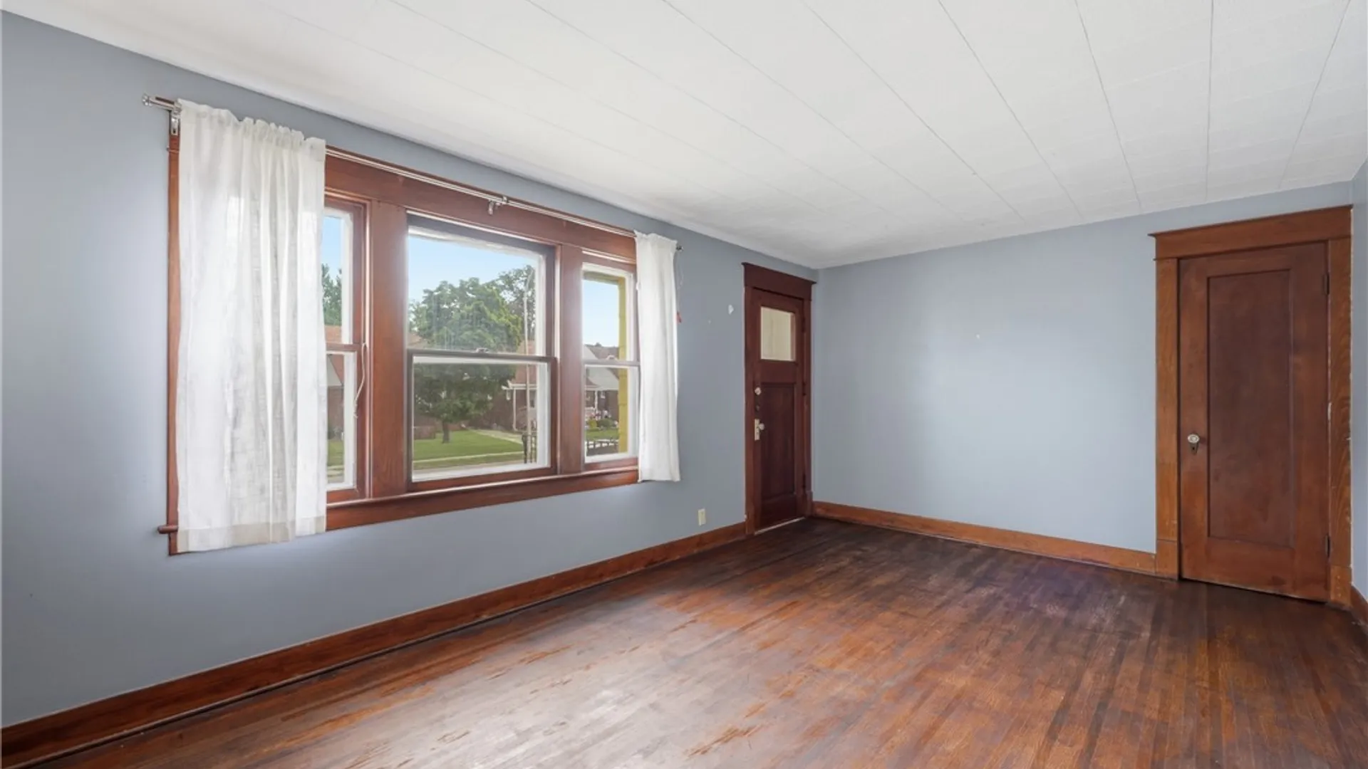Property at 84 Woodward Avenue, Tonawanda, NY 14217 5