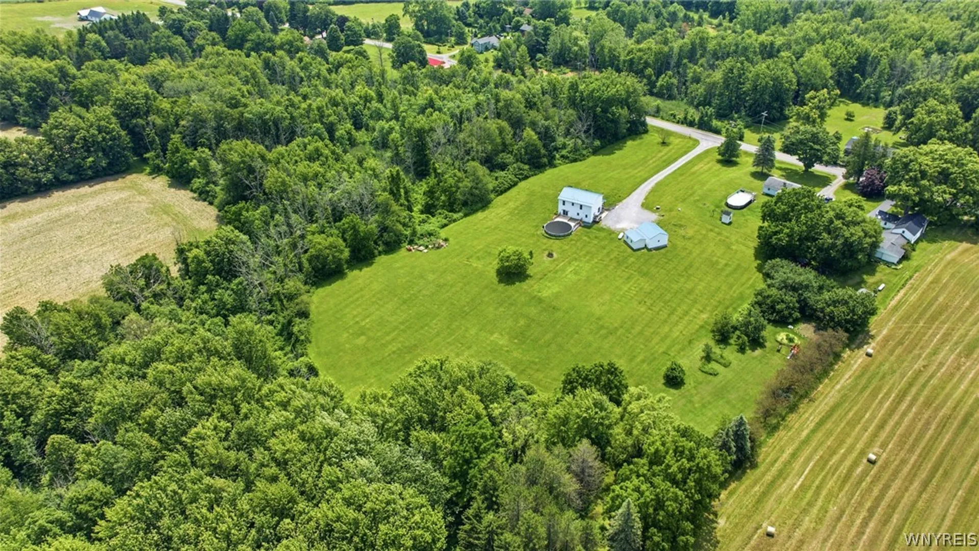 Property at 2637 Brown Road, Batavia, NY 14036 38