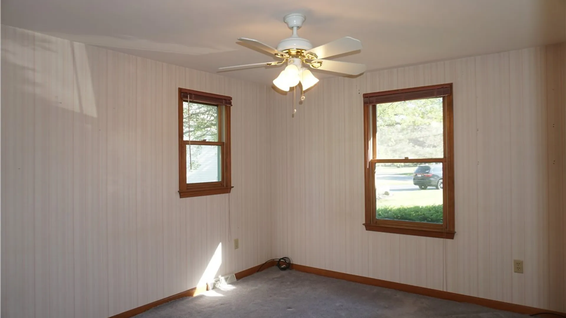 Property at 6113 Rossland Cir, Cicero, NY 13039 31