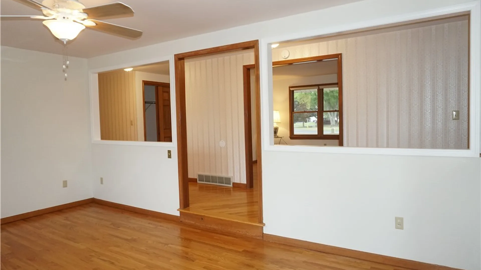 Property at 6113 Rossland Cir, Cicero, NY 13039 17