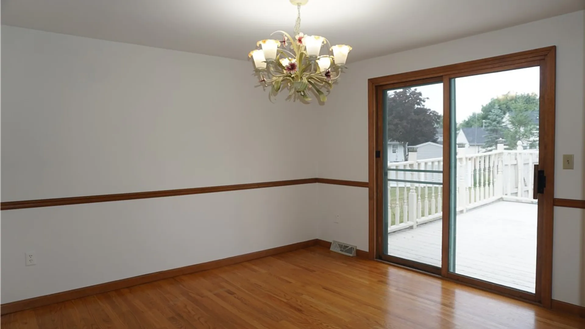 Property at 6113 Rossland Cir, Cicero, NY 13039 20