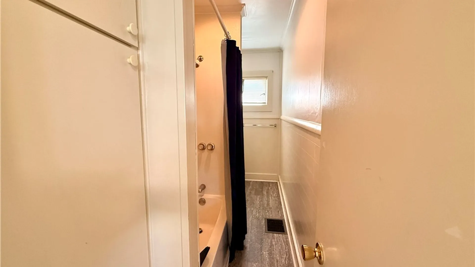 Property at 16 Railroad Avenue, New Berlin, NY 13411 10